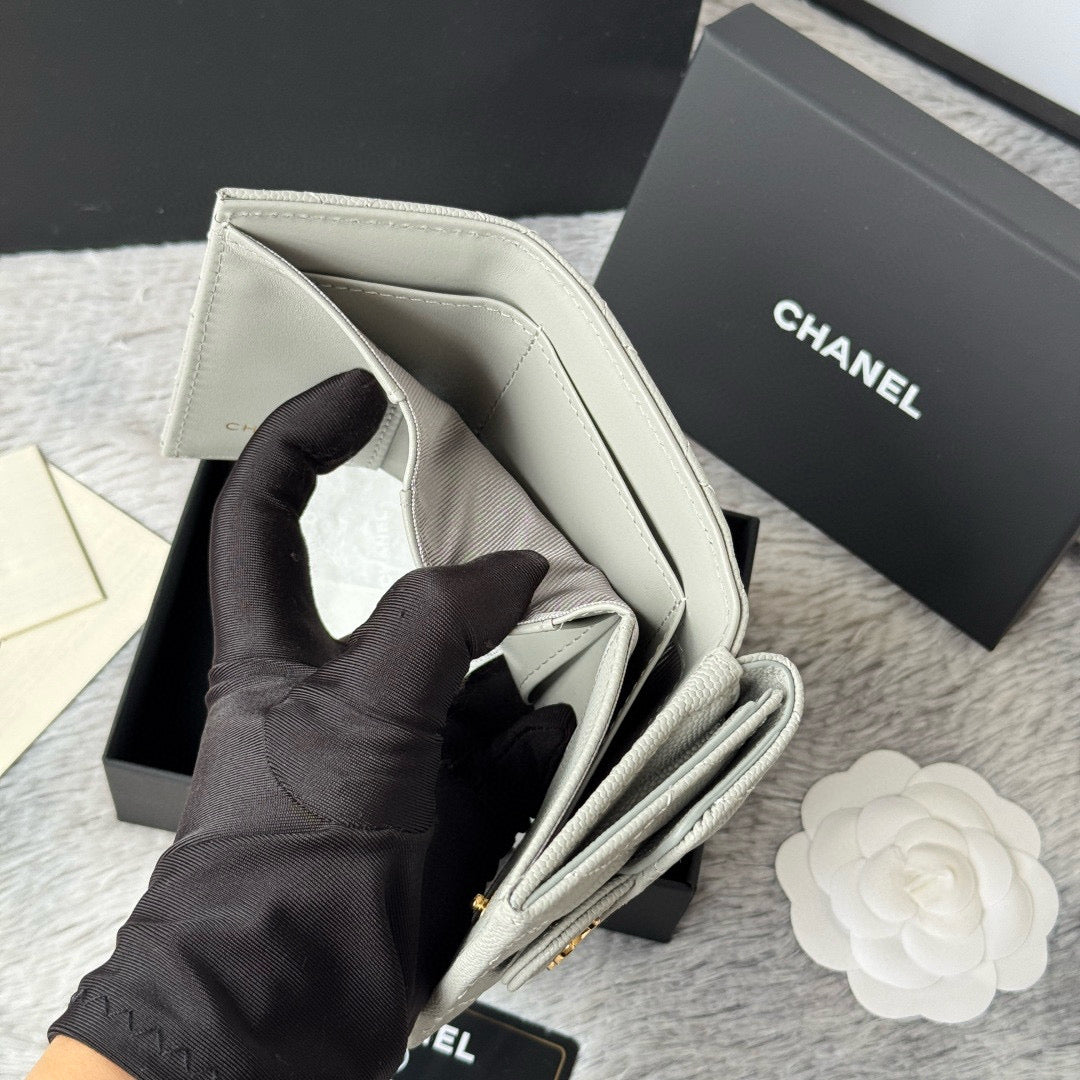Classic Small Compact Wallet