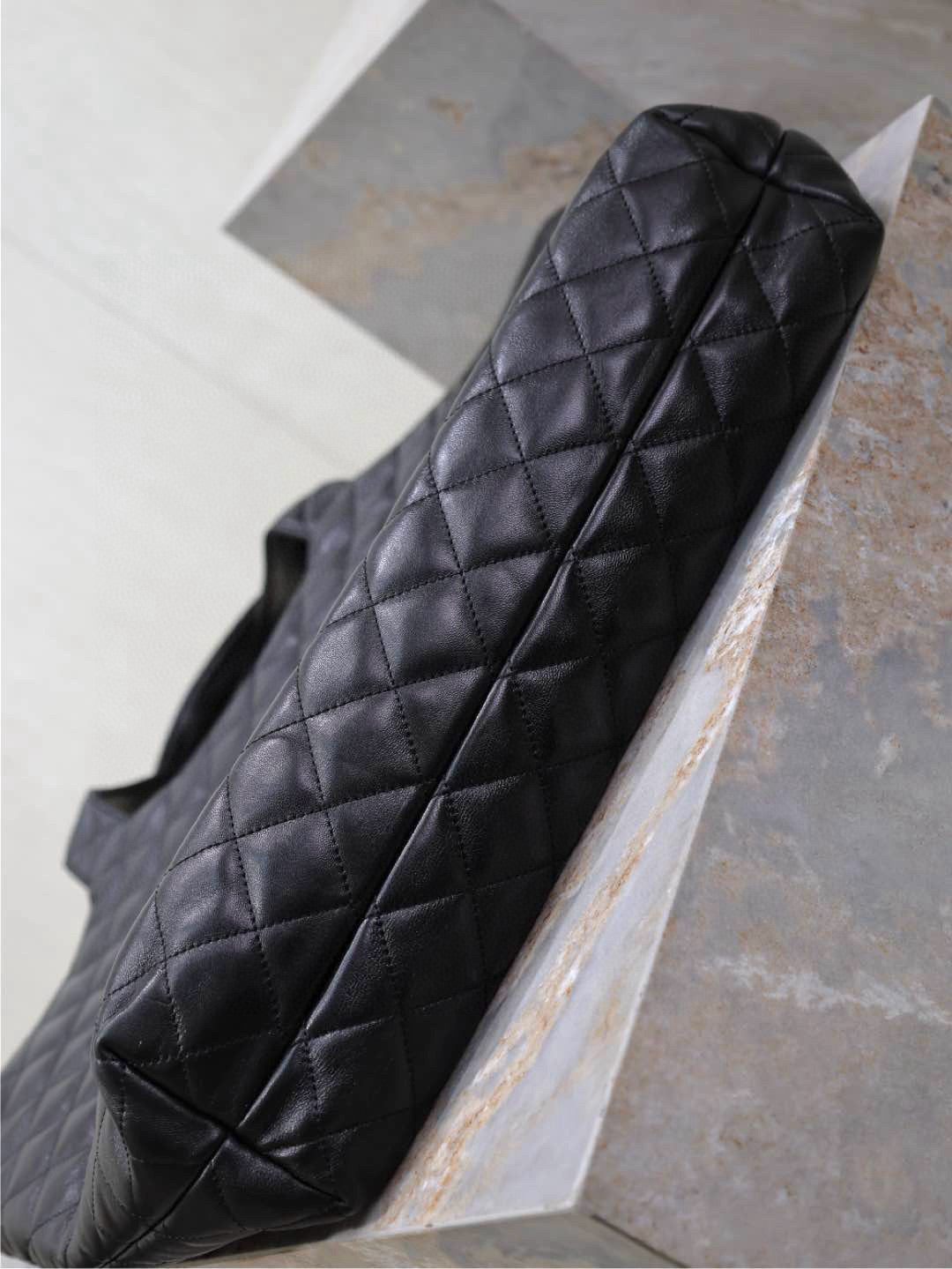 Yves Saint Laurent Icare