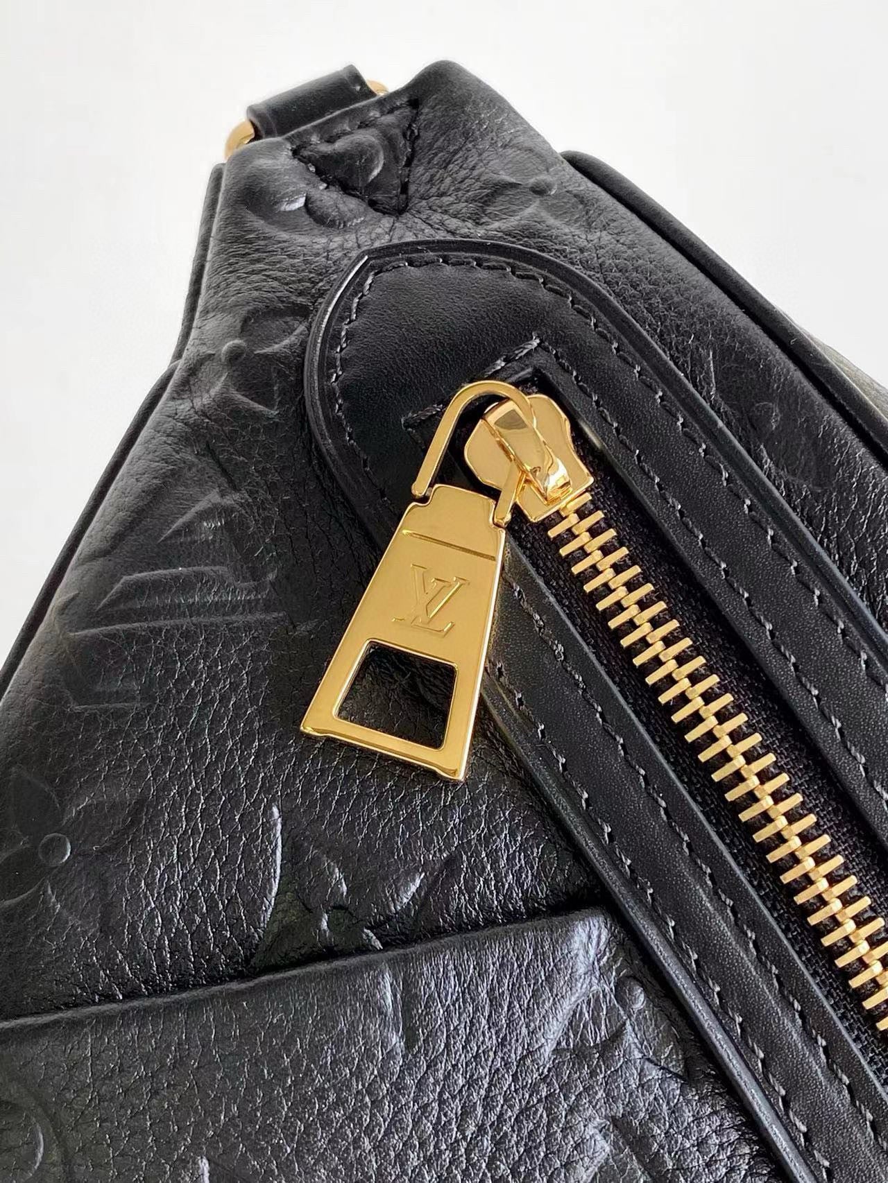 Lv High Rise