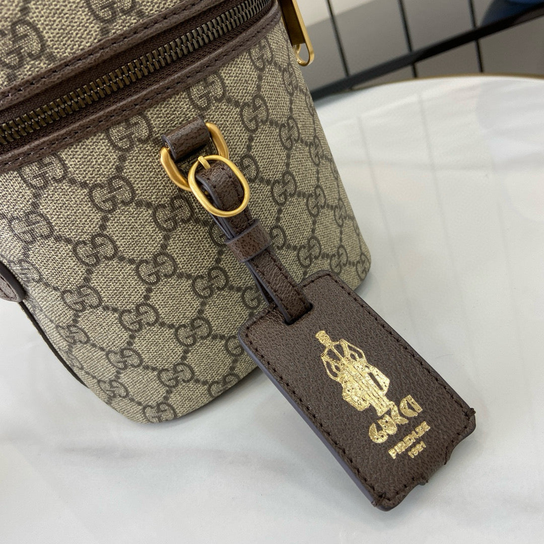 Gucci Porter Medium Travel Bag
