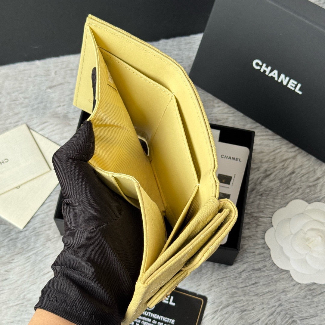 Classic Small Compact Wallet
