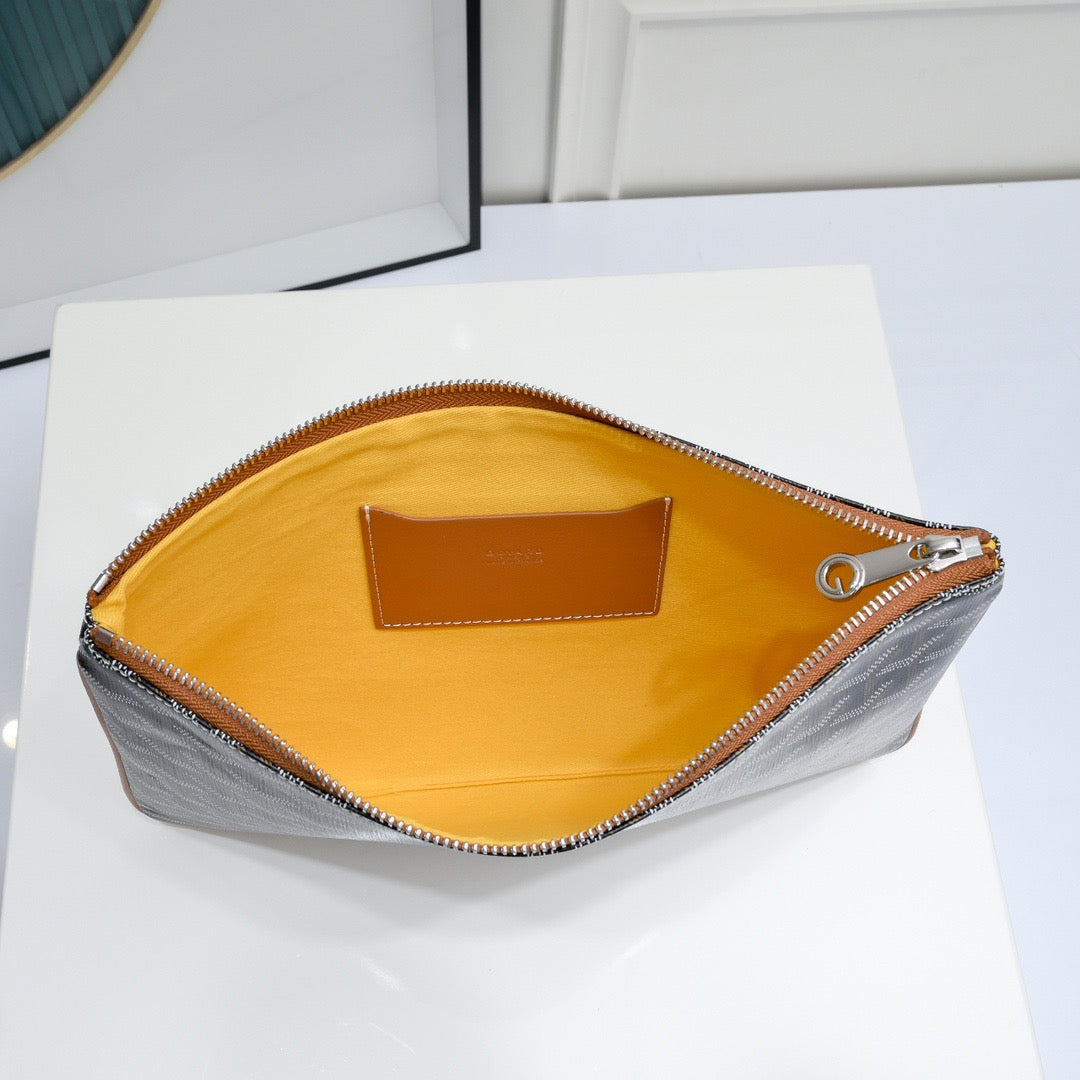 Senat Mm Pouch
