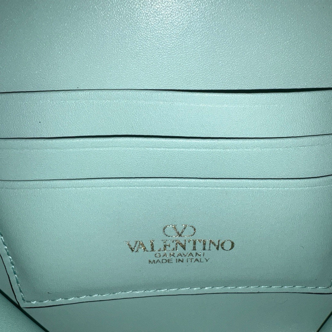 Valentino Vlogo