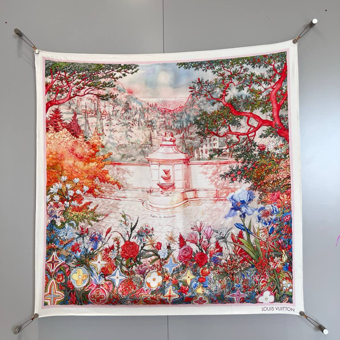 Louis Vuitton Shawl