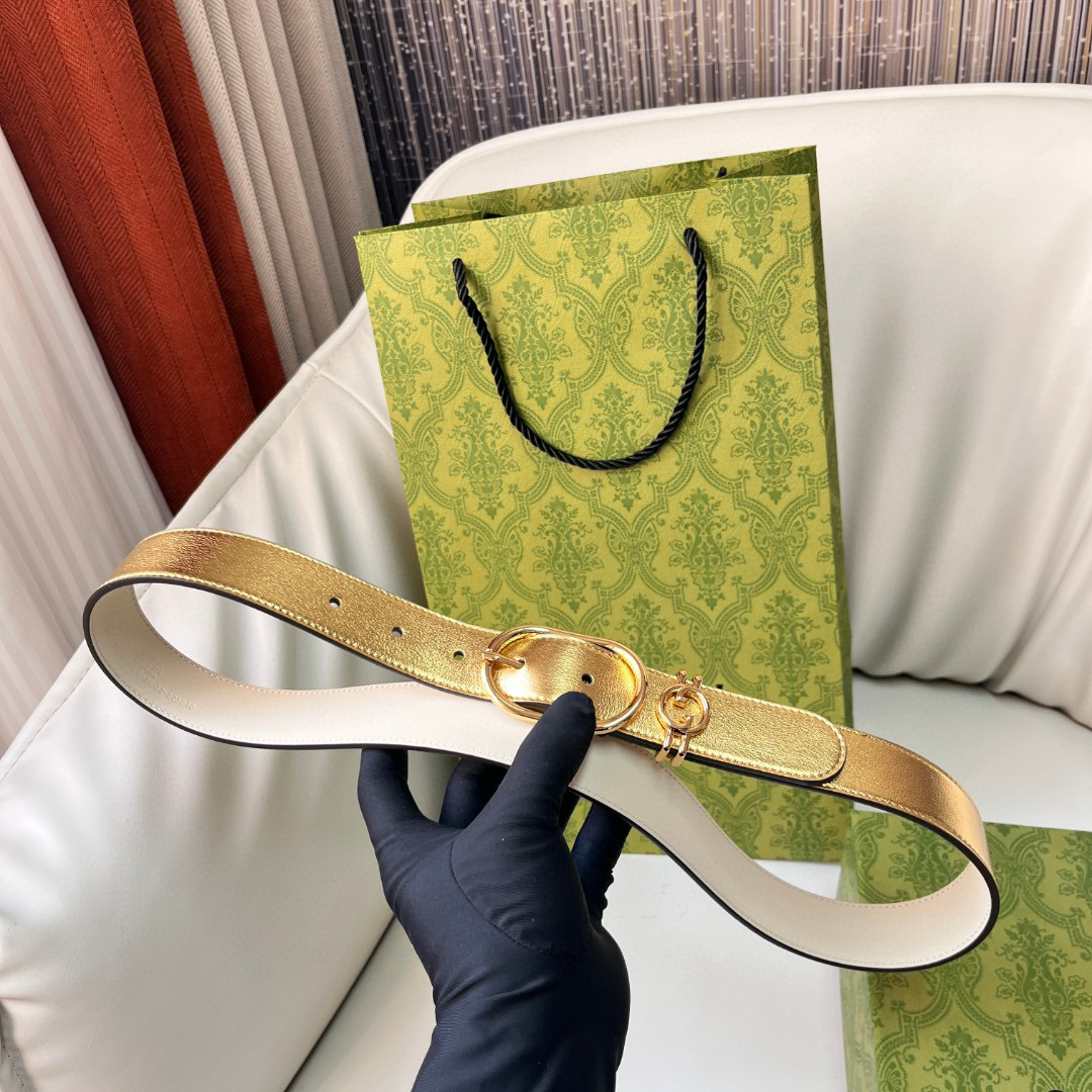 Gucci With Oval Buckle Belt