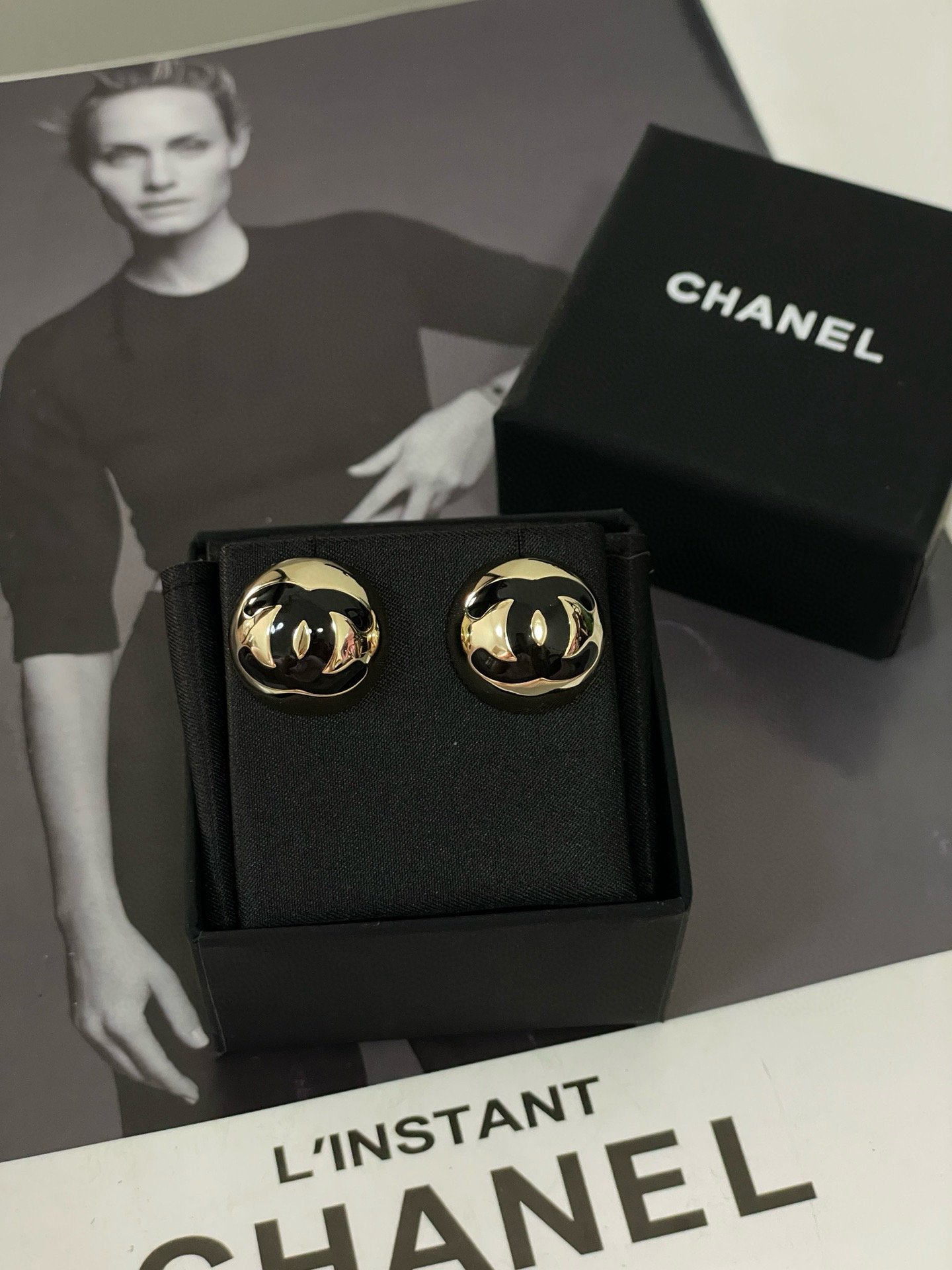 Chanel Earring