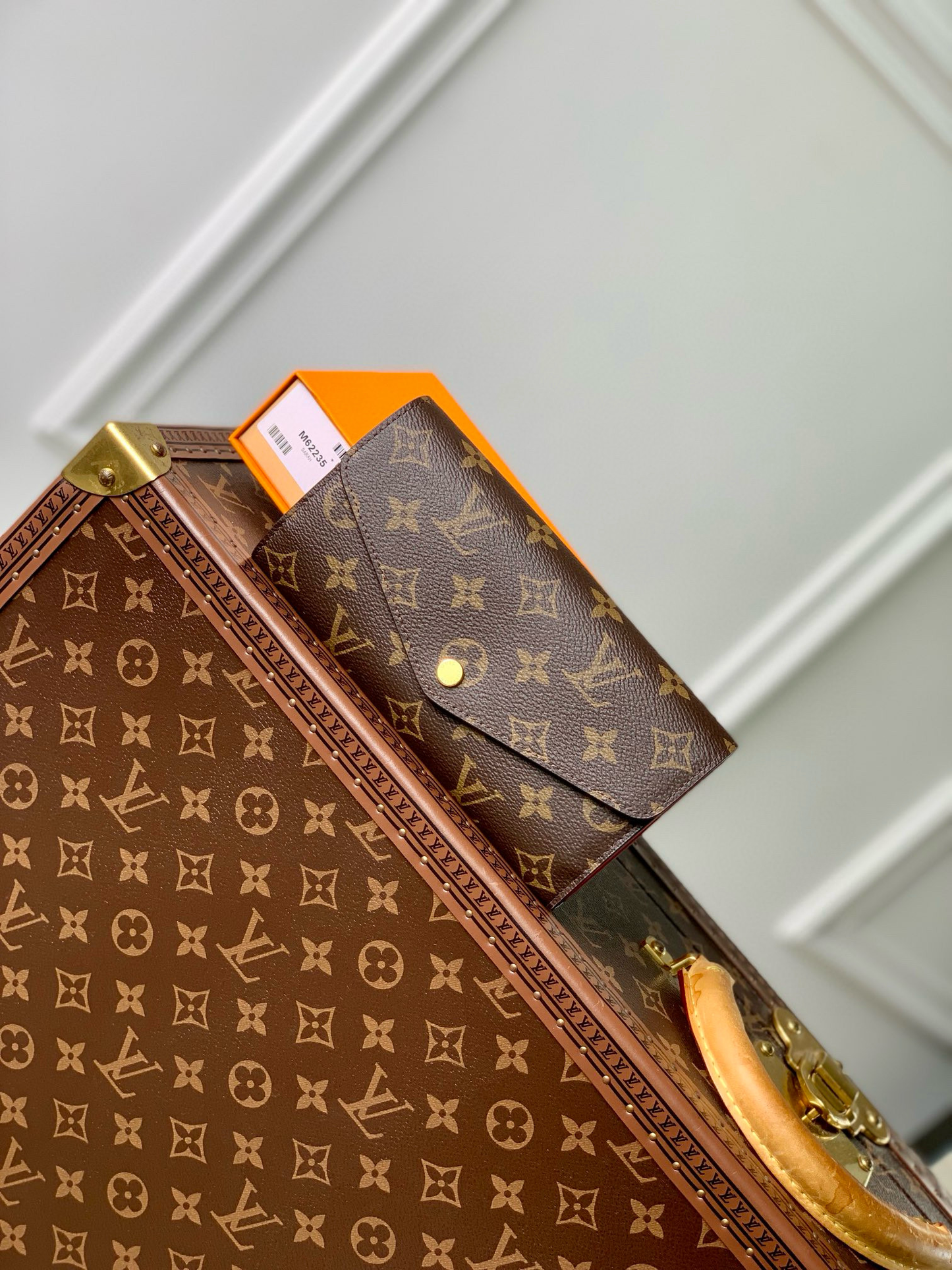 Louis Vuitton Sarah Wallet