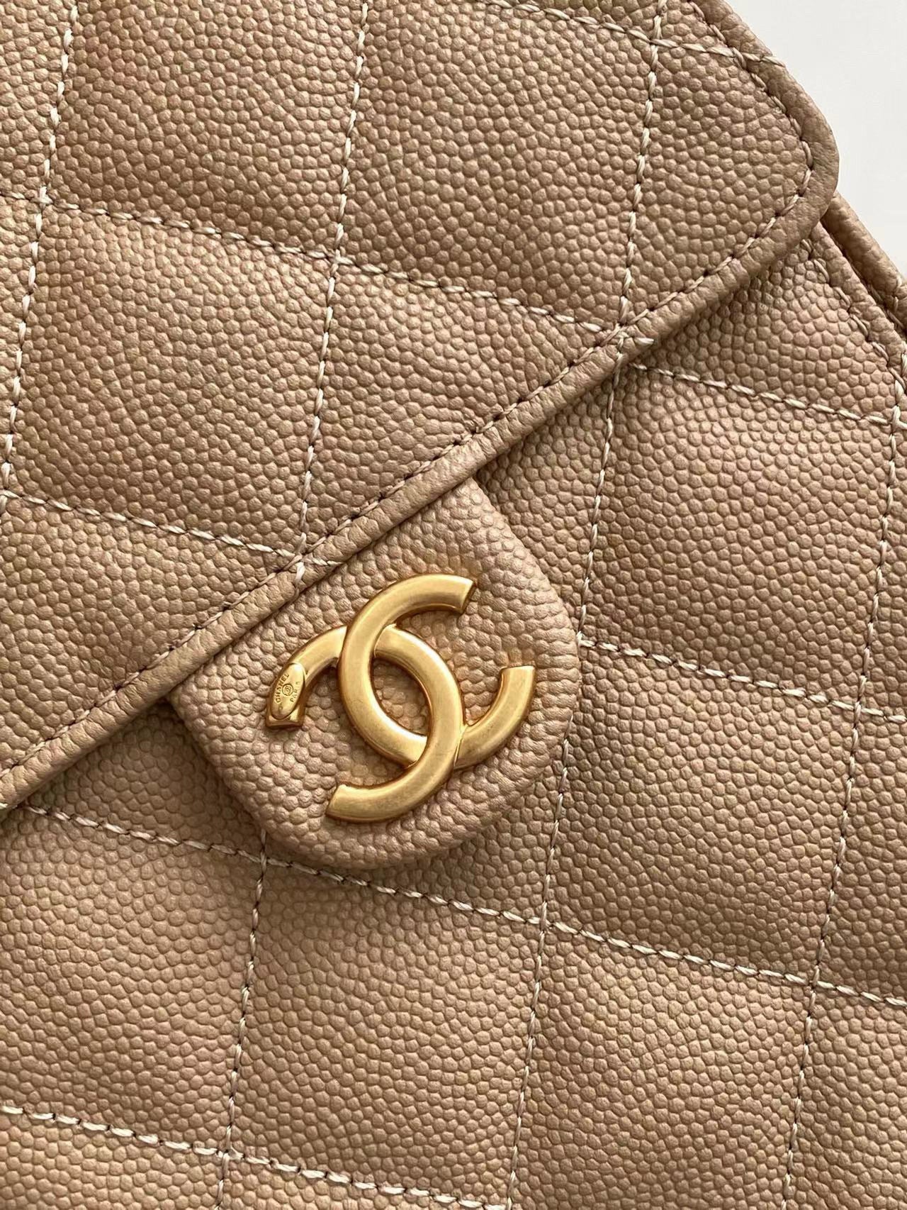 Large 25 Handbag