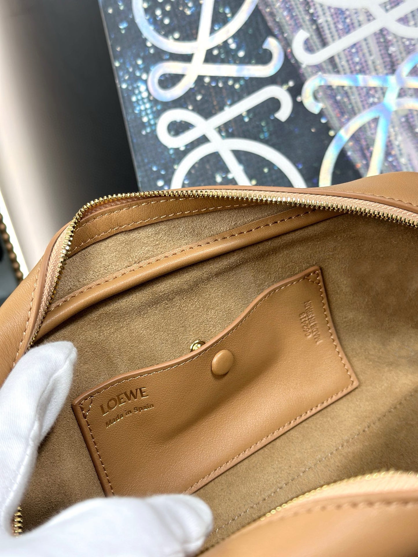 Loewe Amazon Cropped