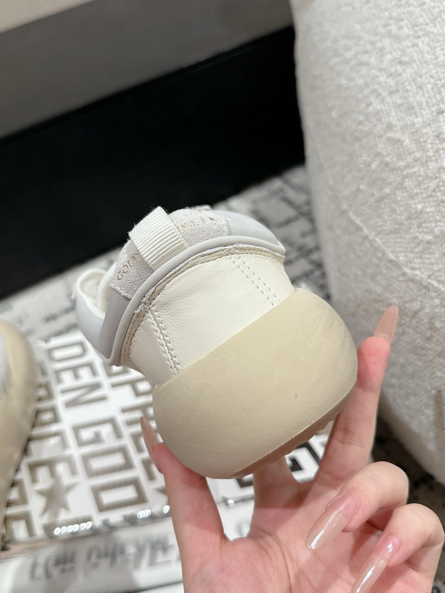 Golden Goose Sneaker