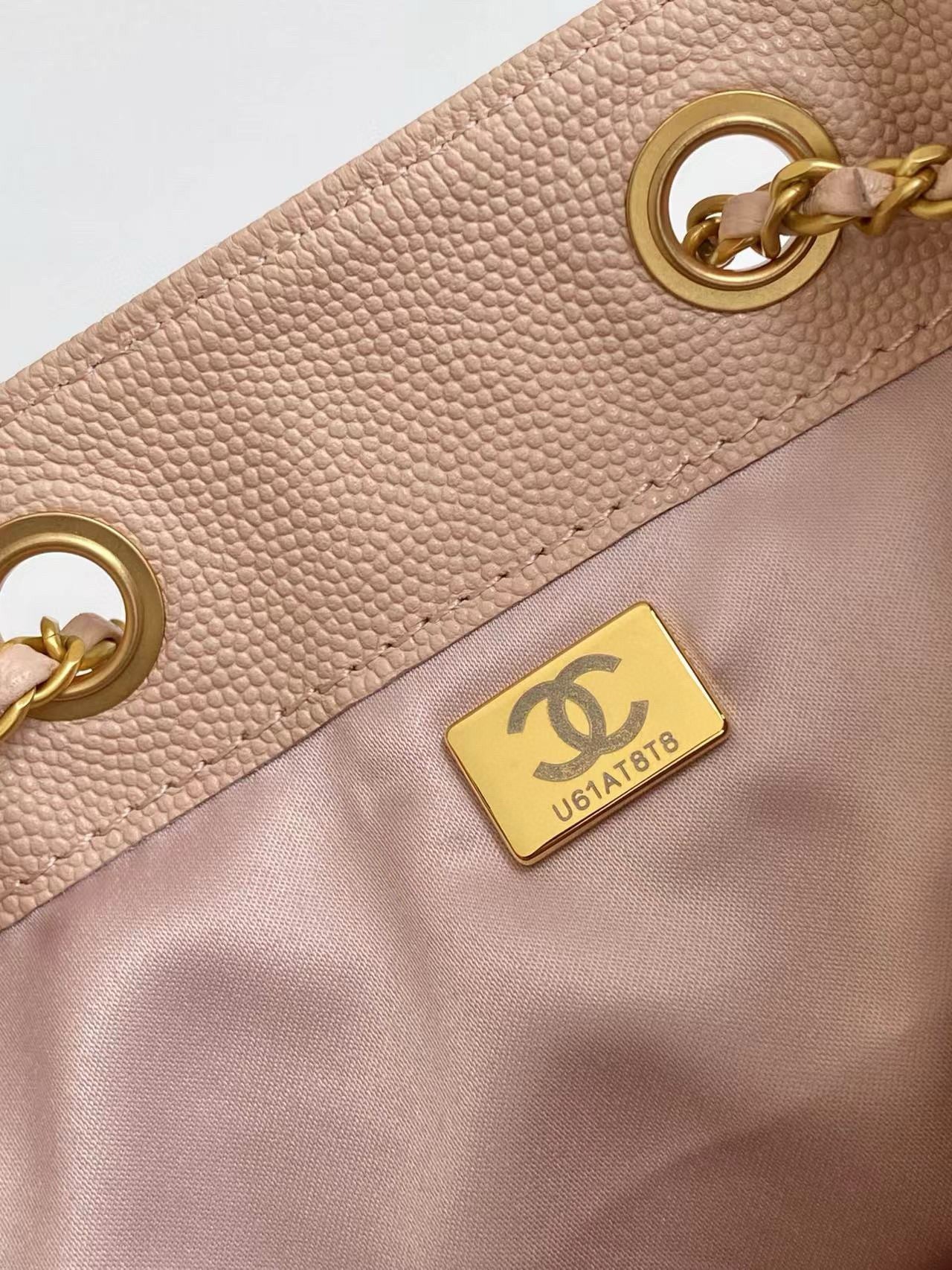 Large 25 Handbag