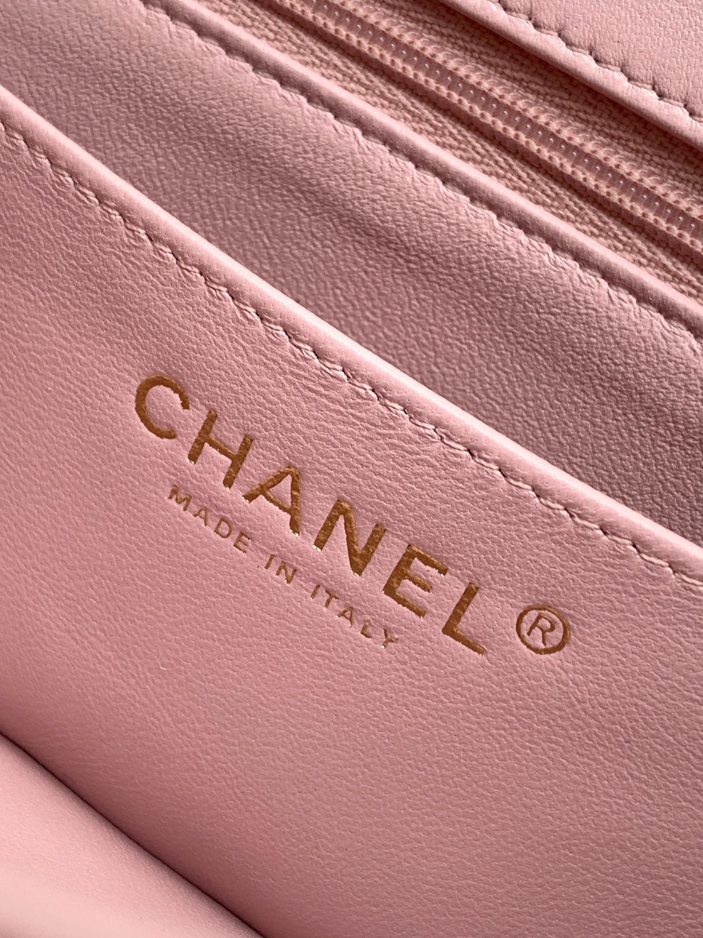 Mini Classic Handbag
