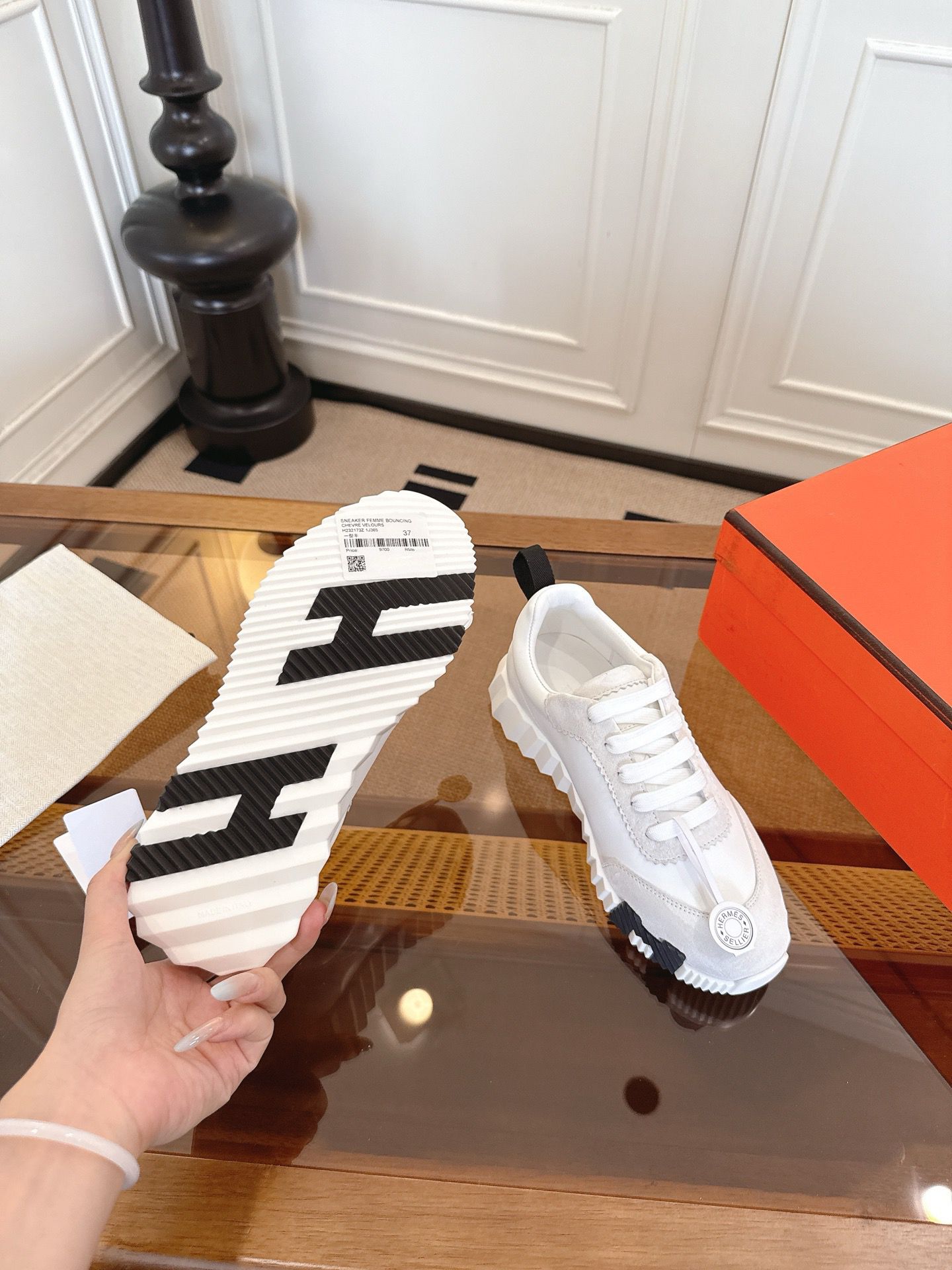 Sneakers