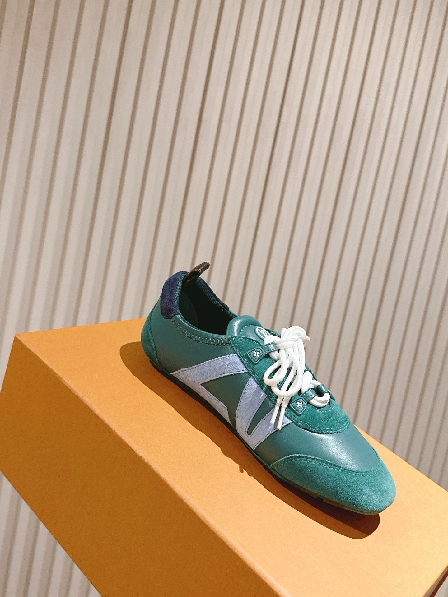 Sneakerina