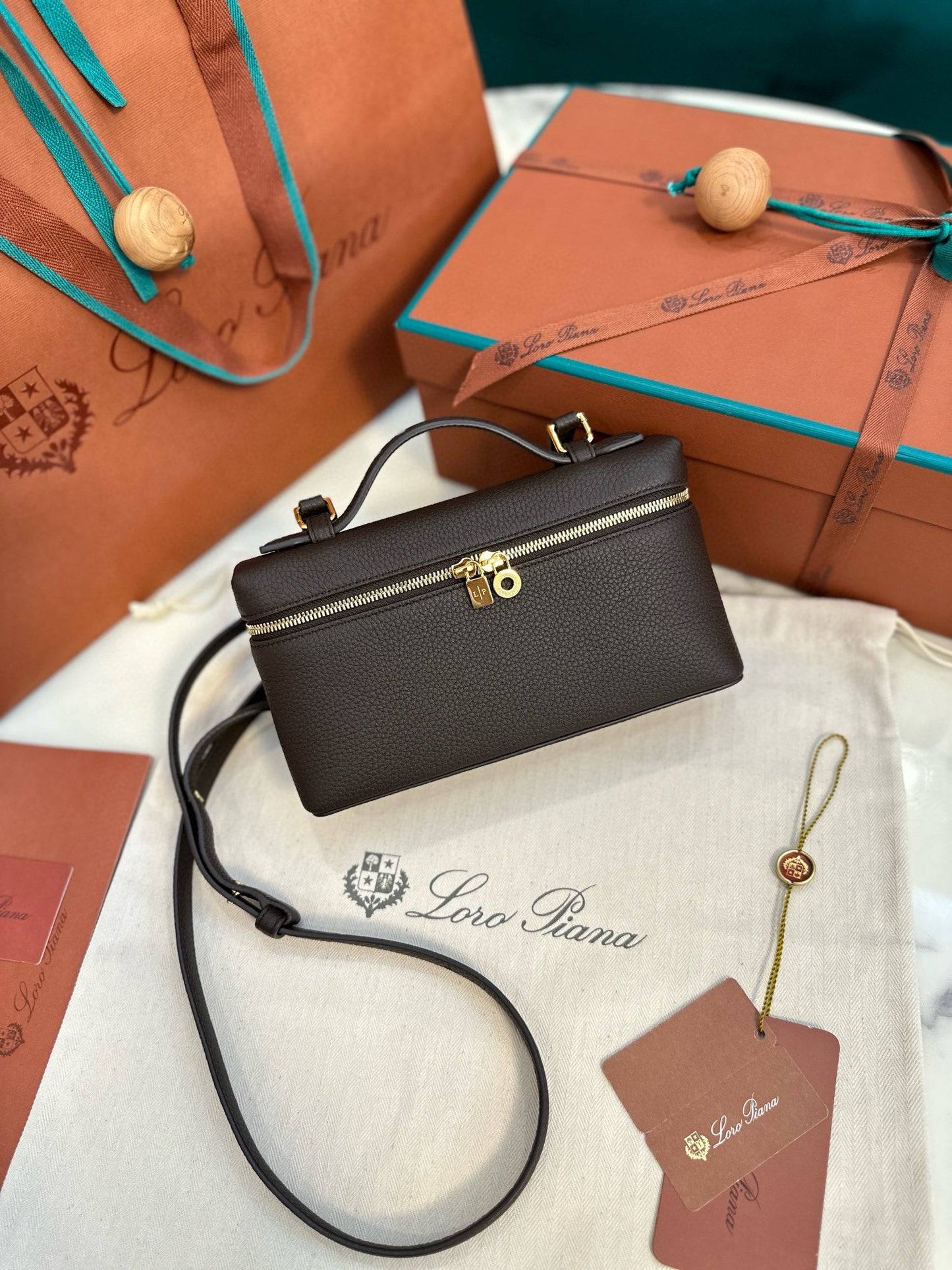 Loro Piana Extra Pocket L19