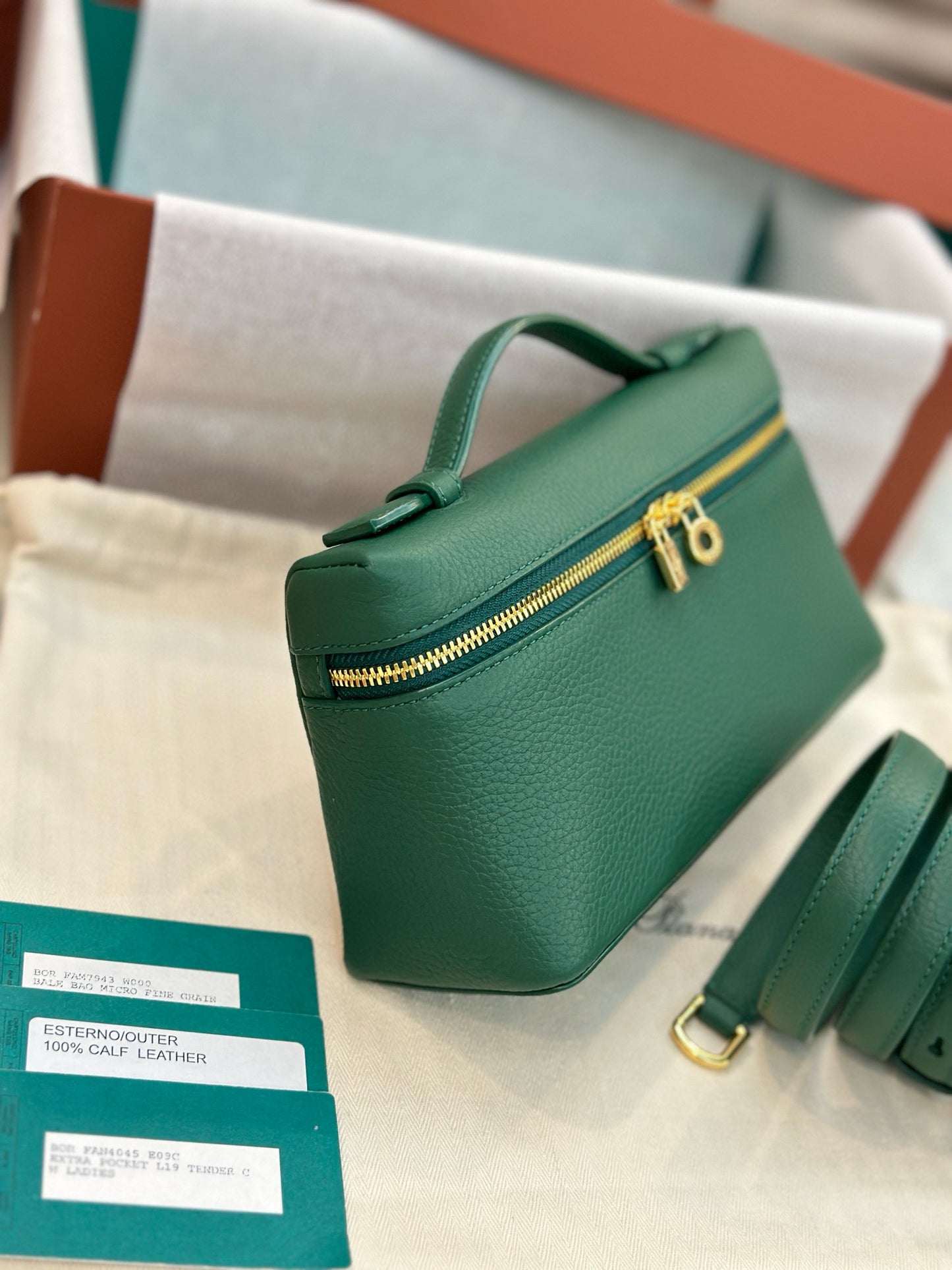 Loro Piana Extra Pocket L19