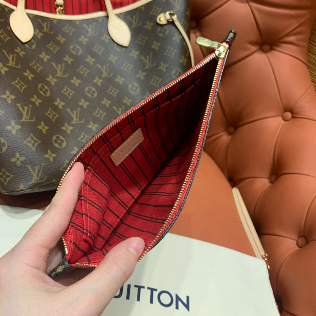 Louis Vuitton Neverfull MM