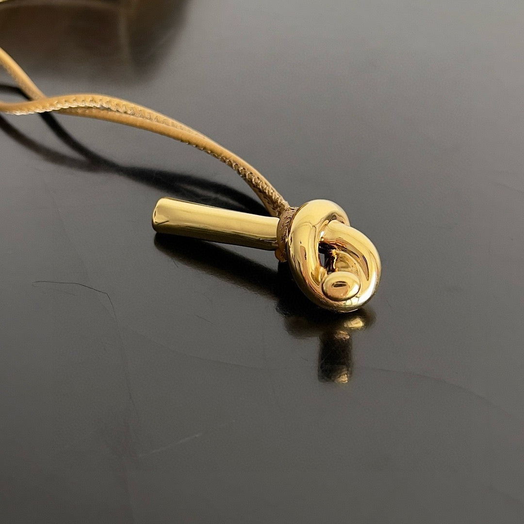 Bottega Veneta Andiamo Clutch