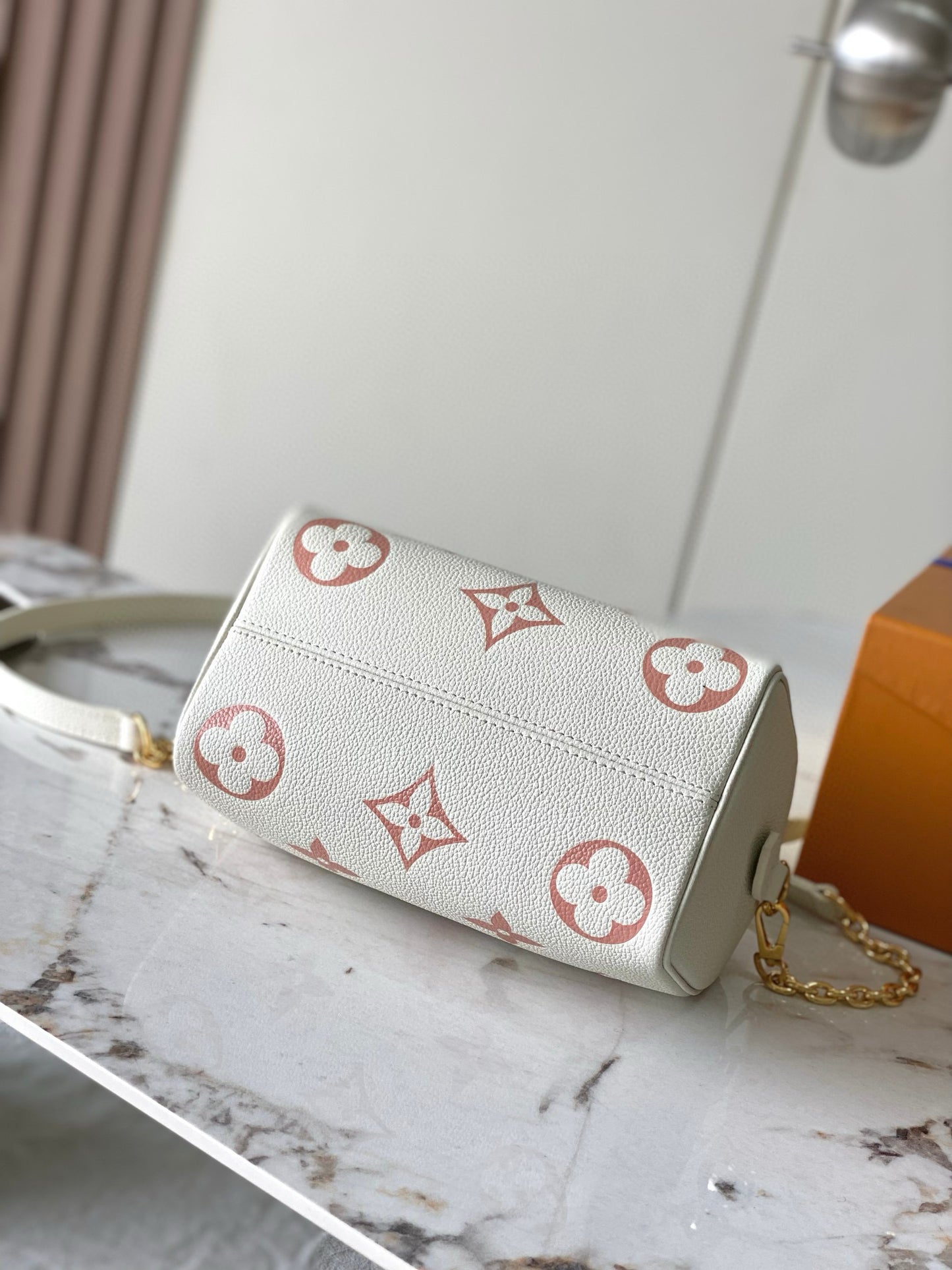 Louis Vuitton Speedy Bandouliere 20