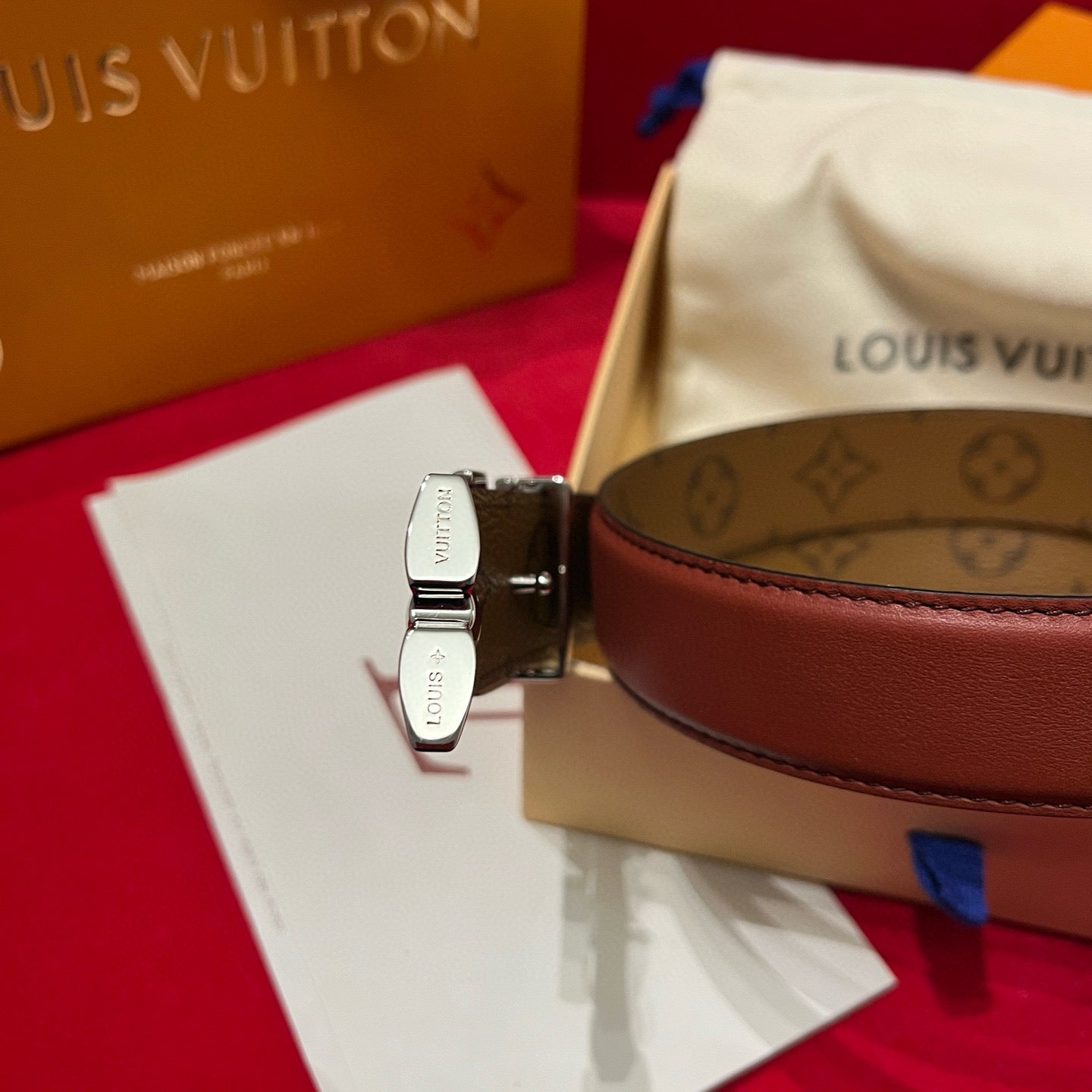 Louis Vuitton Pretty Lv 30 mm Reversible Belt