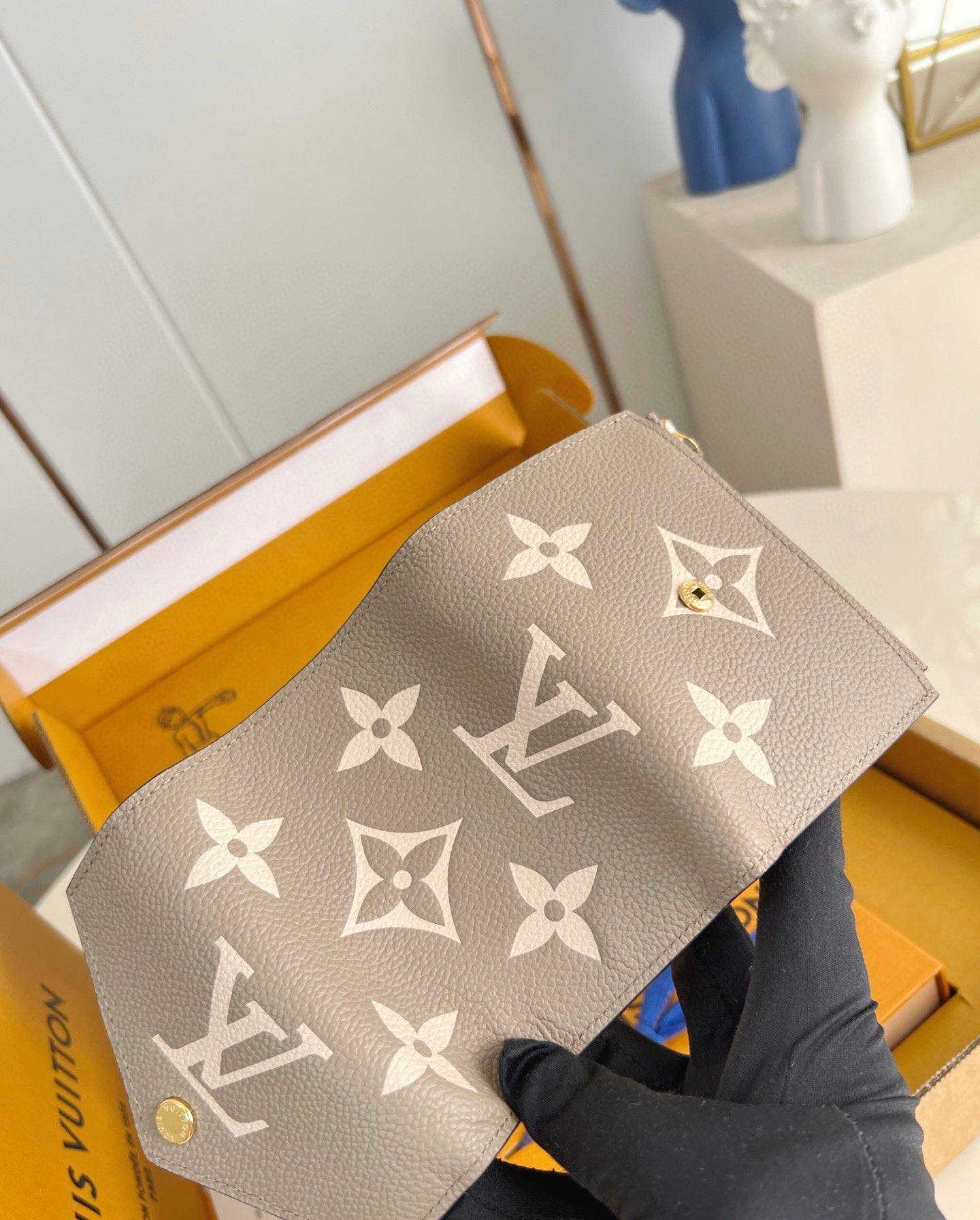 Victorine Wallet