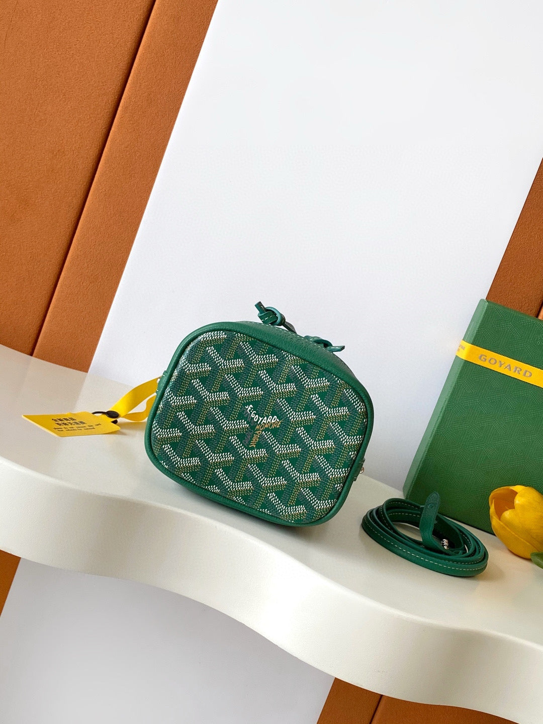 Petit Flot Mini Bucket