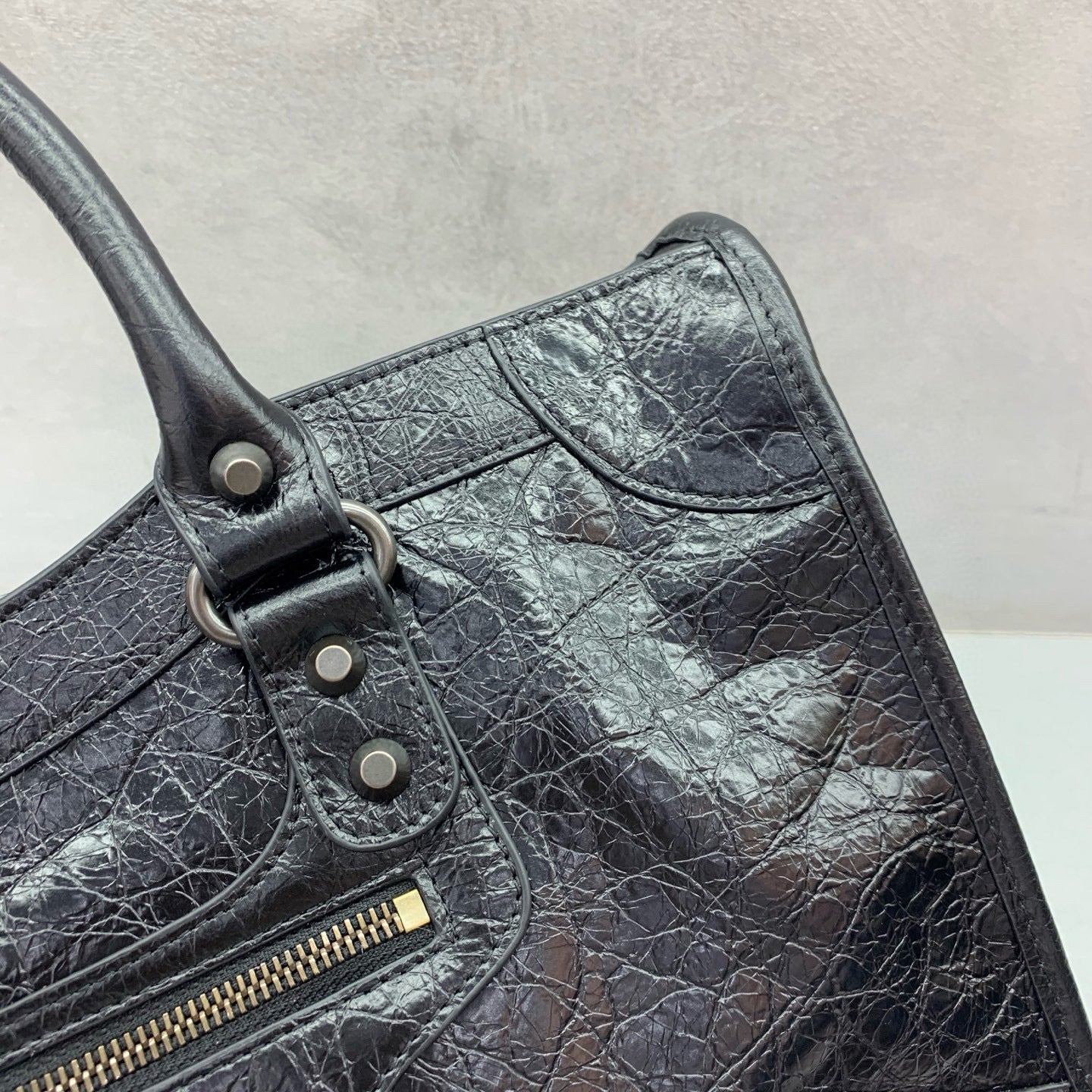 Blenciaga Le City Medium