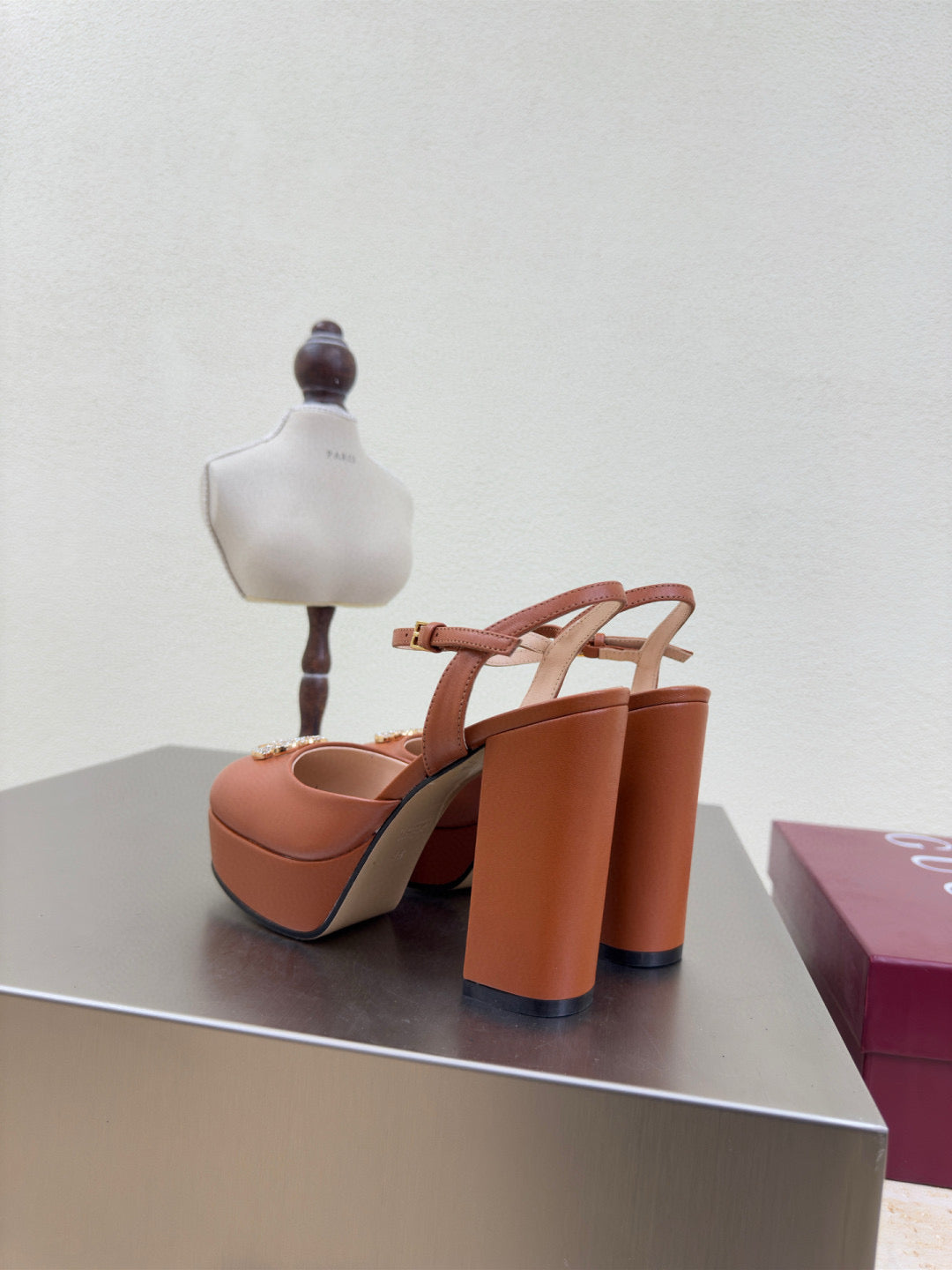 Gucci Gg Logo Platform