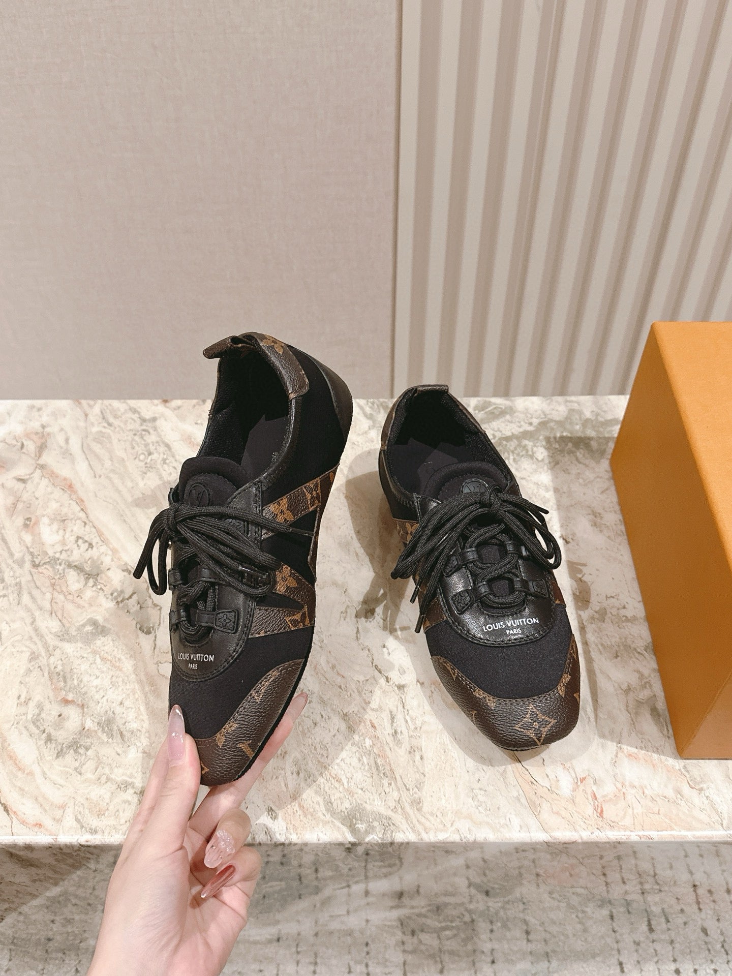 Sneakerina