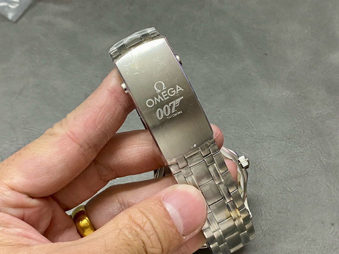Omega 42 mm