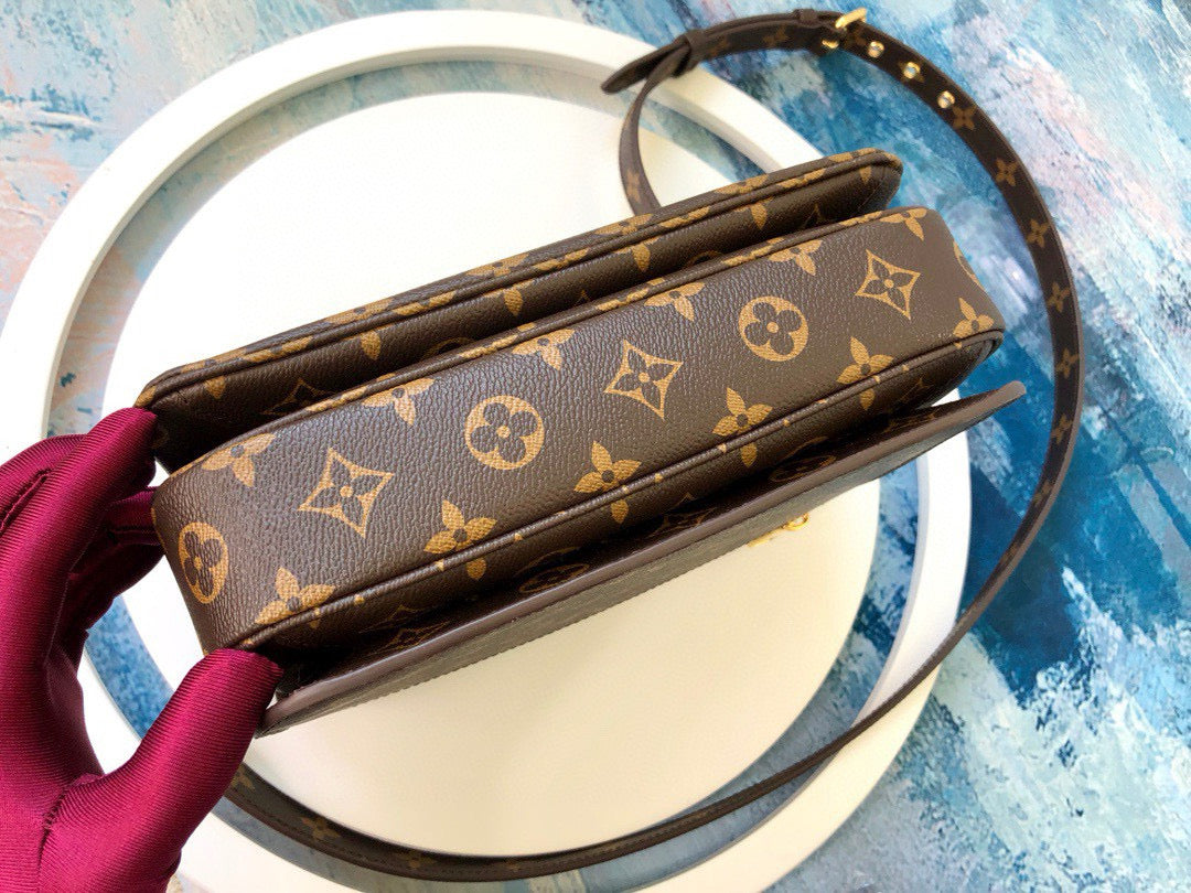 Louis Vuitton Pochette Metis