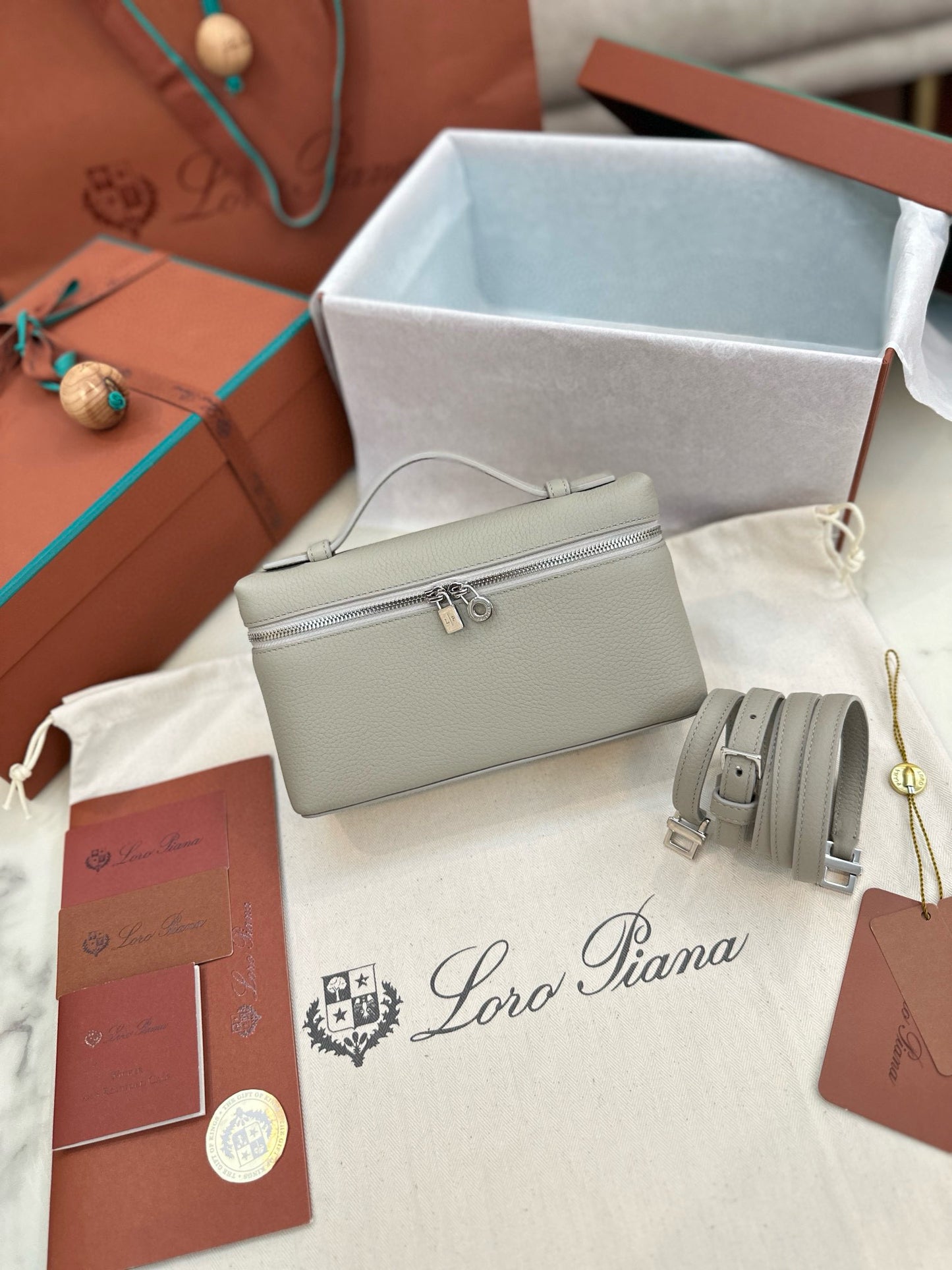 Loro Piana Extra Pocket L19