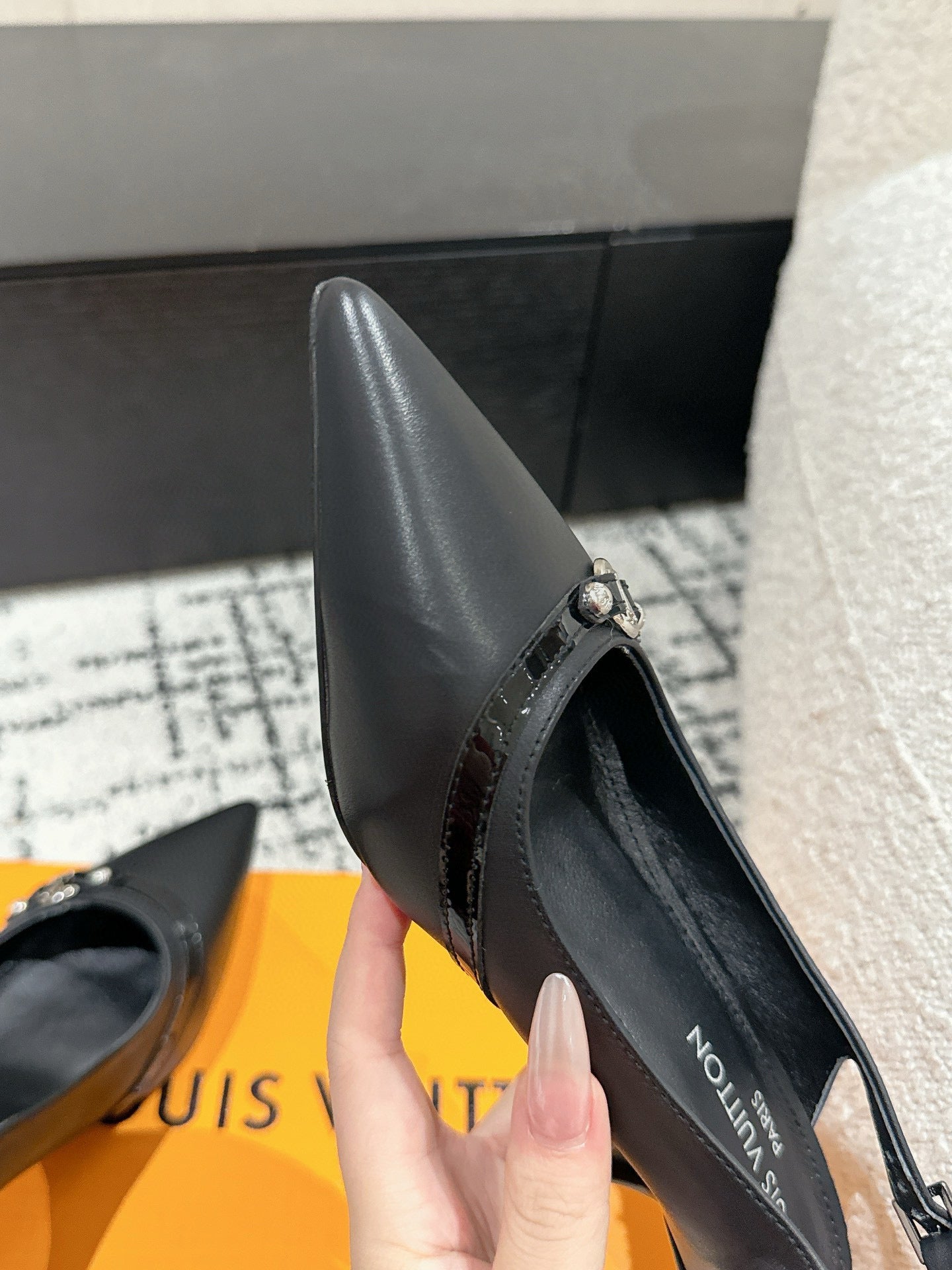 Louis Vuitton 6AM Slingback Pump