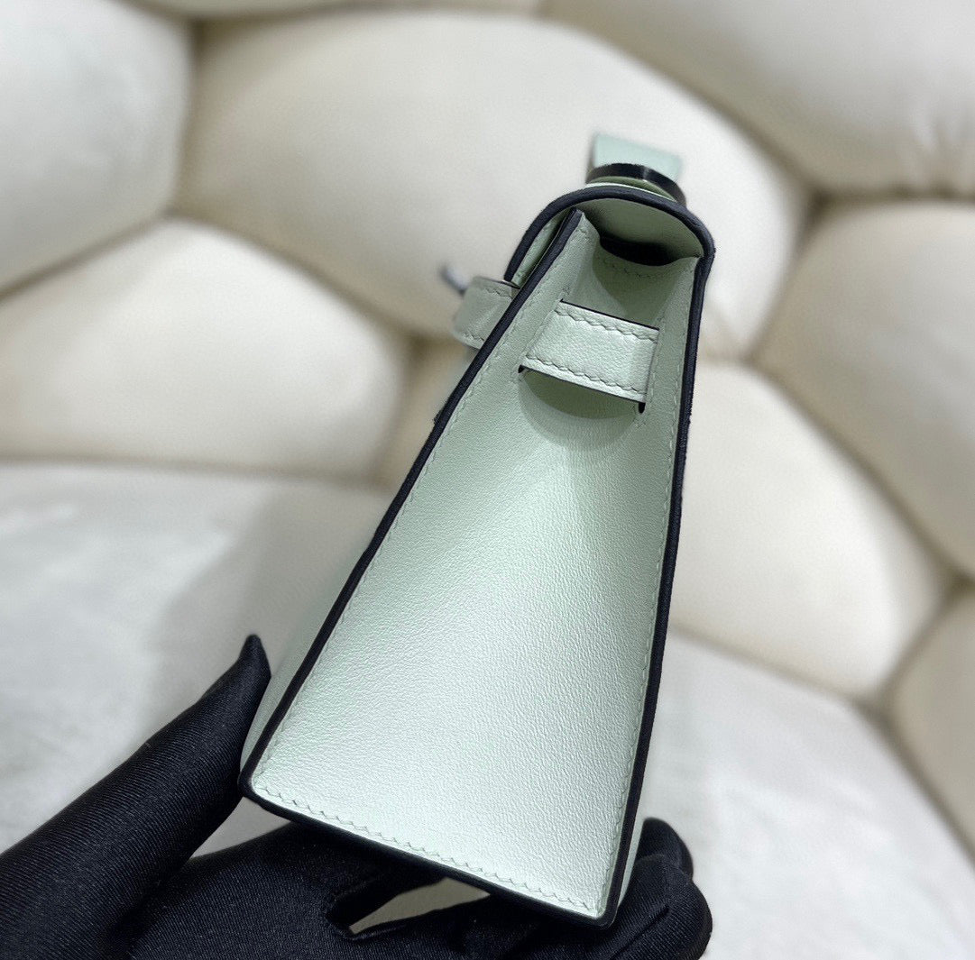 Hermes Kelly Pochette Swift