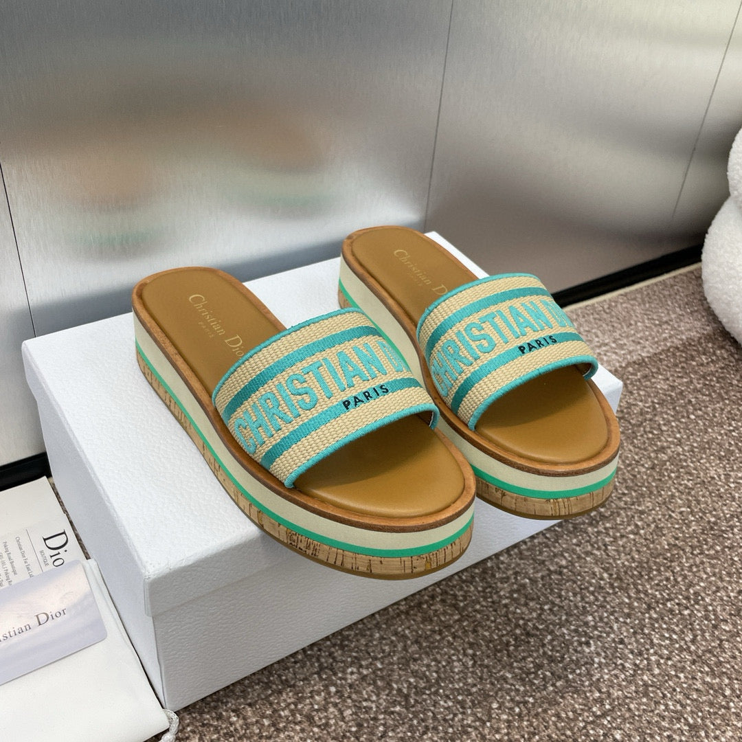 CD Ivıeta Dway Slide