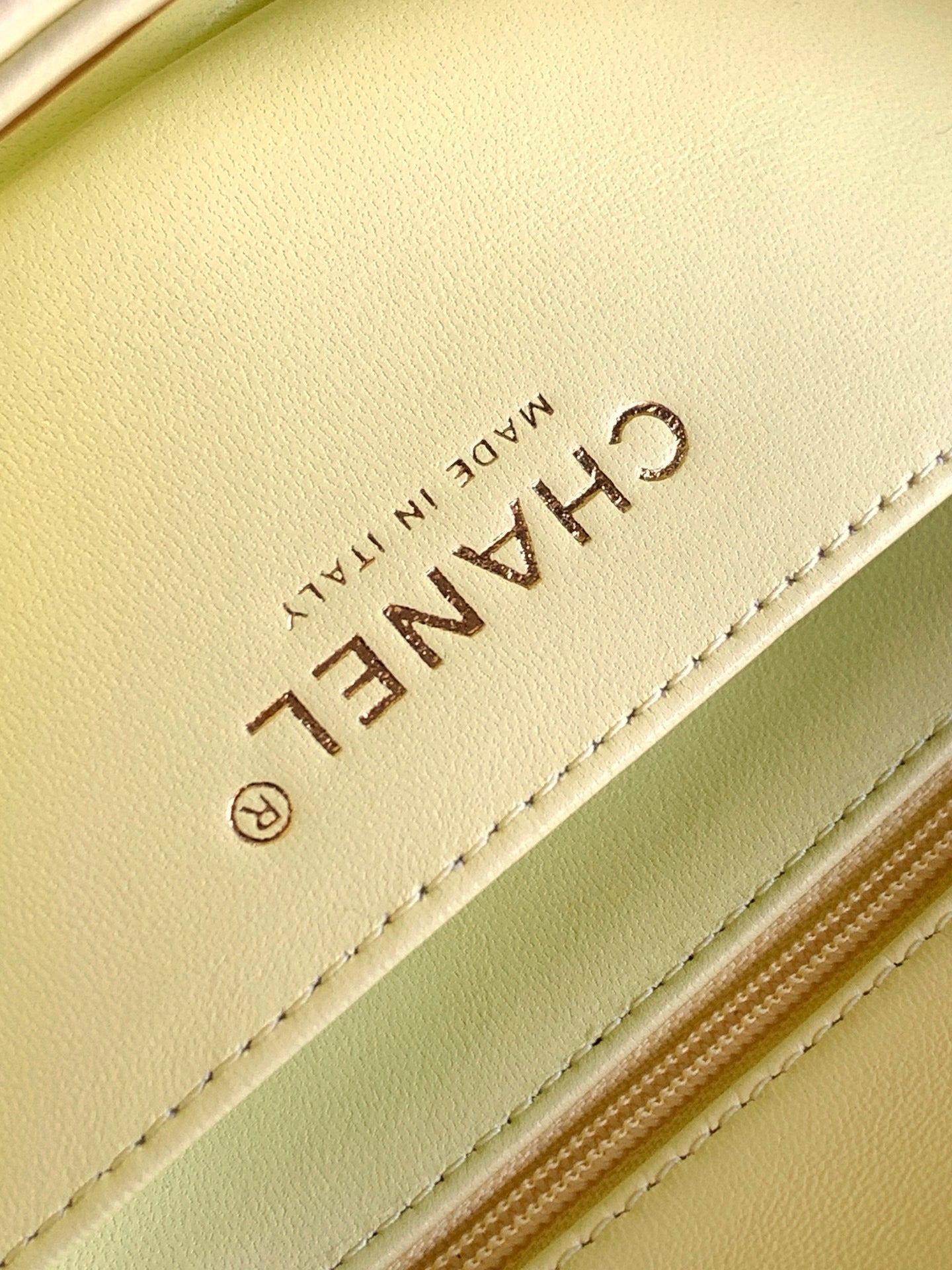 Mini Classic Handbag
