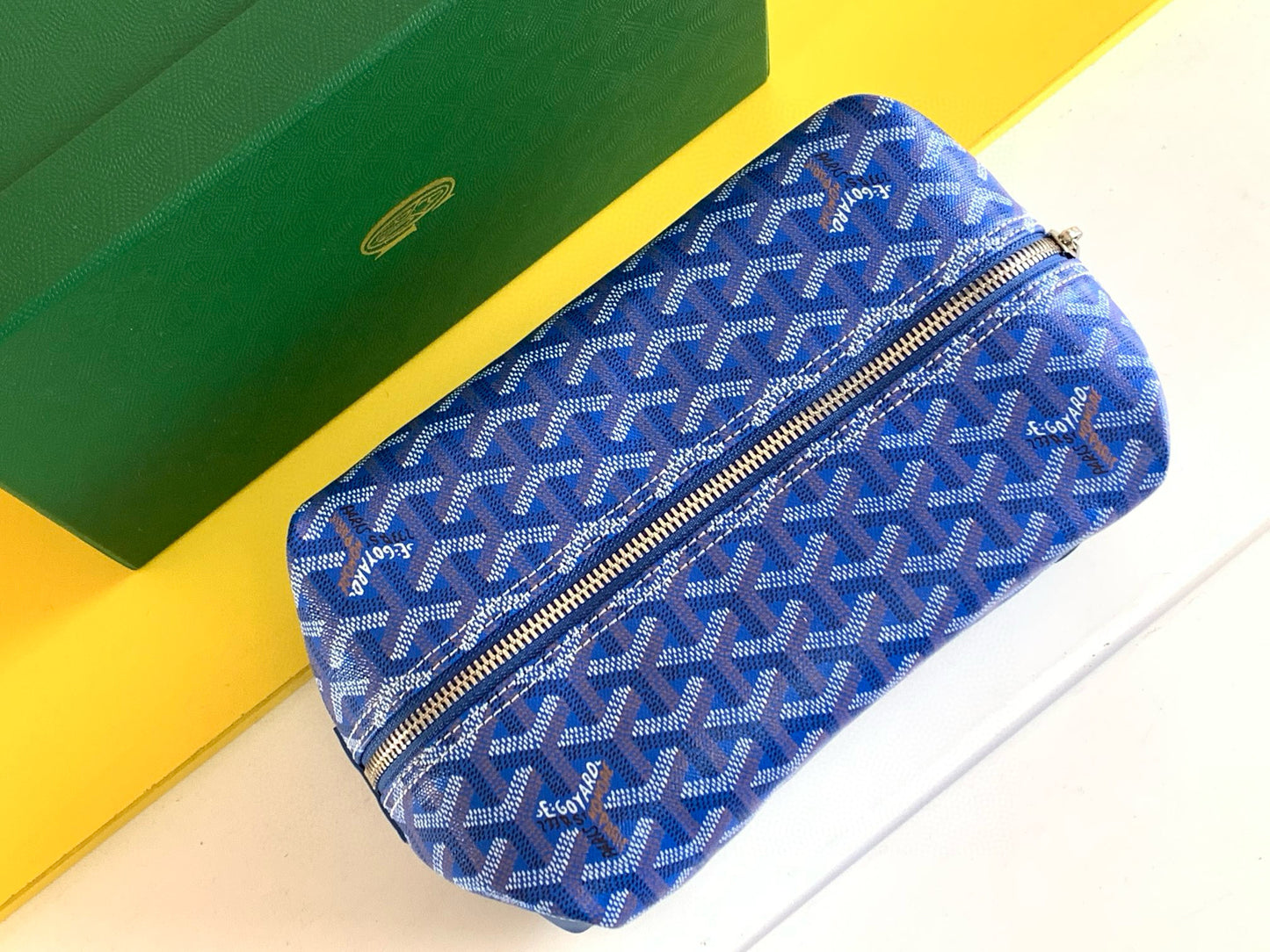 Goyard Boeing 25