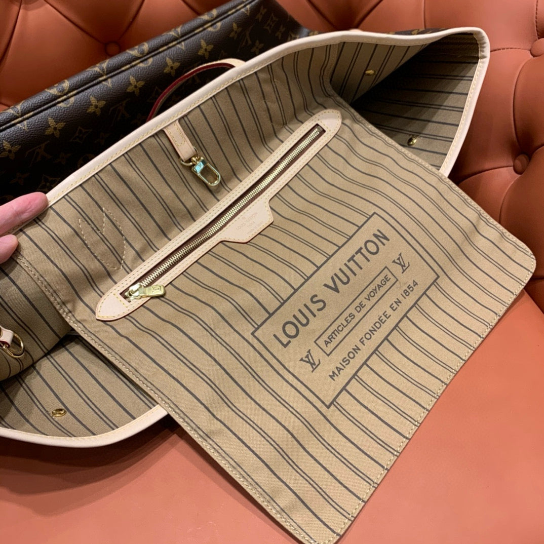 Louis Vuitton Neverfull MM