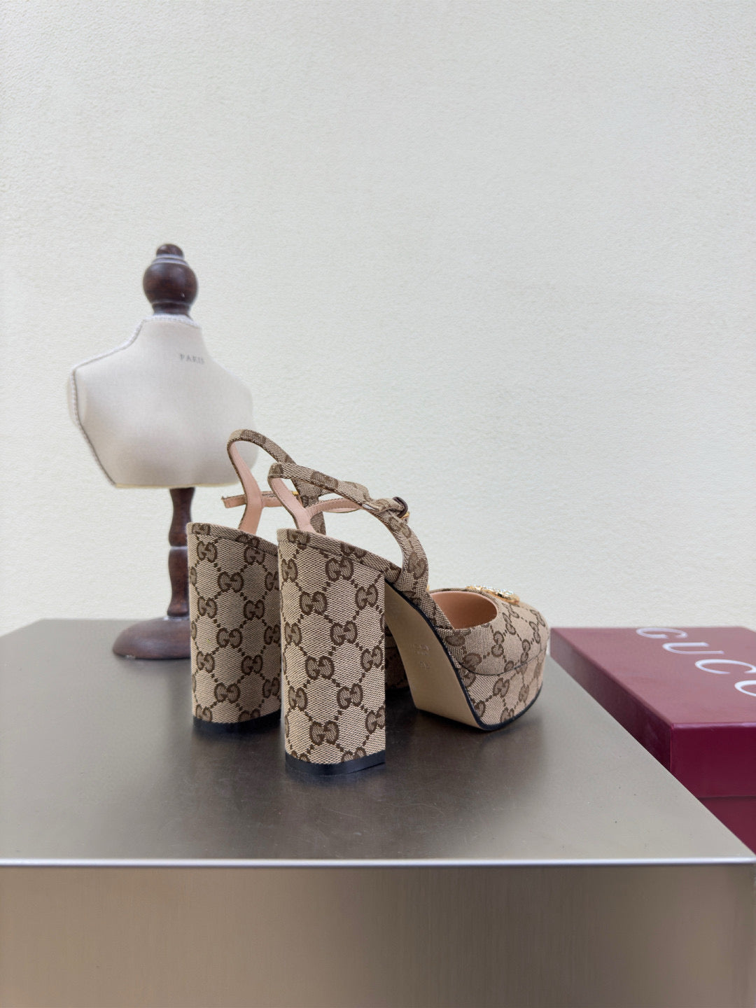 Gucci Gg Logo Platform