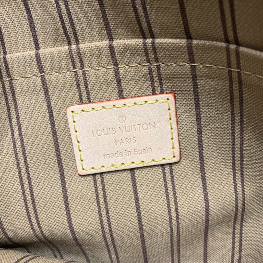 Louis Vuitton Neverfull MM