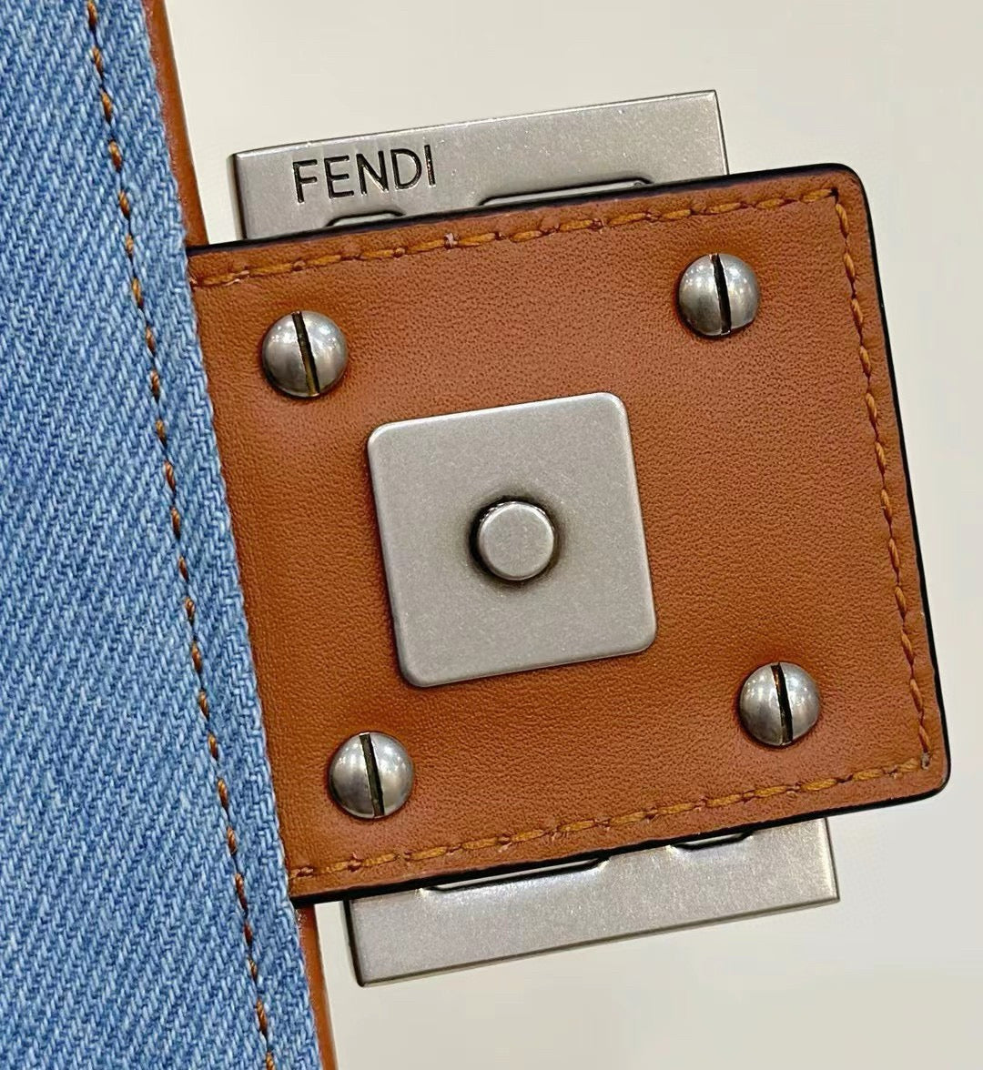 Fendi Baguette