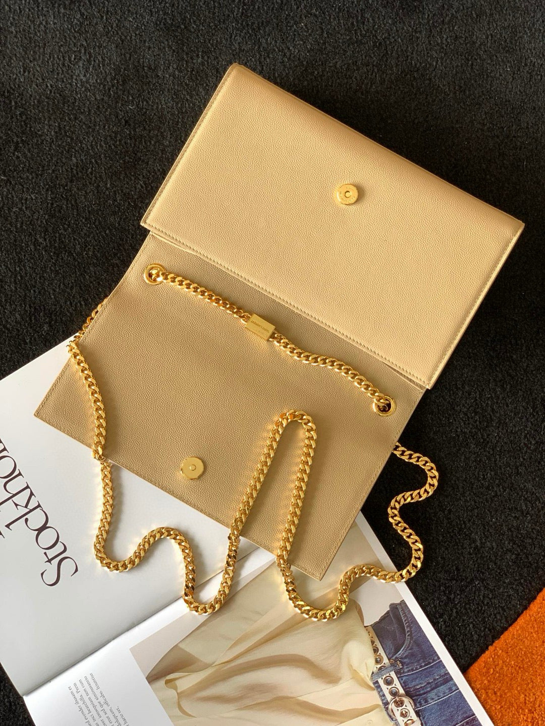 Yves Saint Laurent Kate Medium