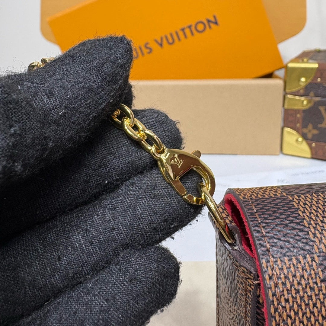 Felicie Pochette