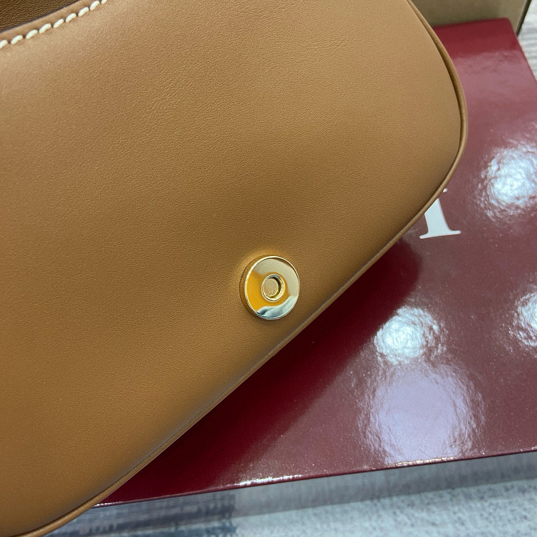 Gucci Blondie Small Top Handle Bag