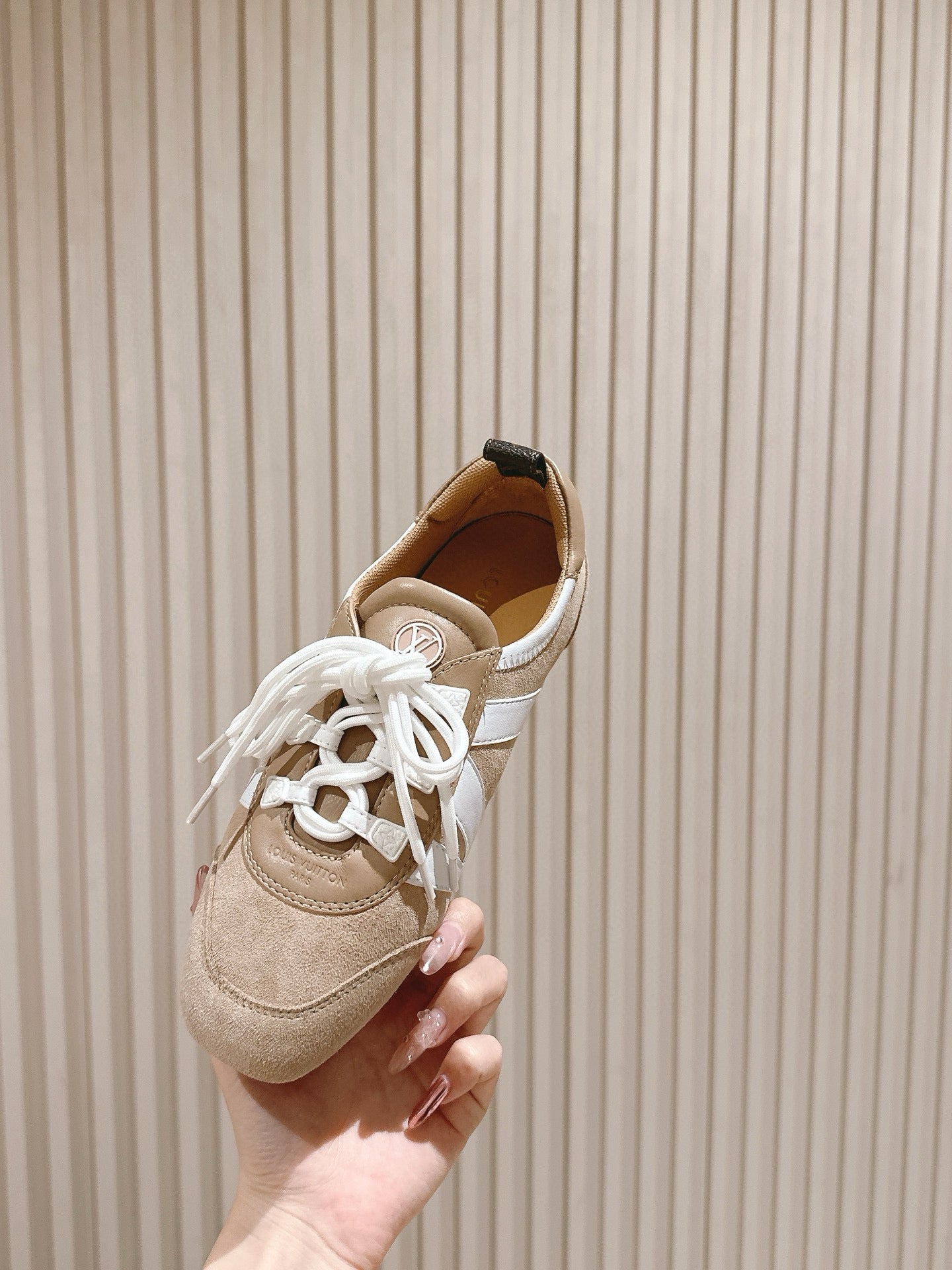 Sneakerina