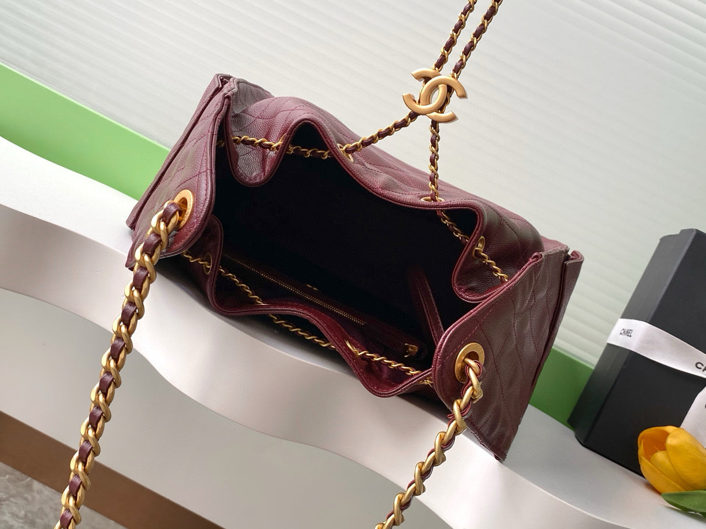Large 25 Handbag