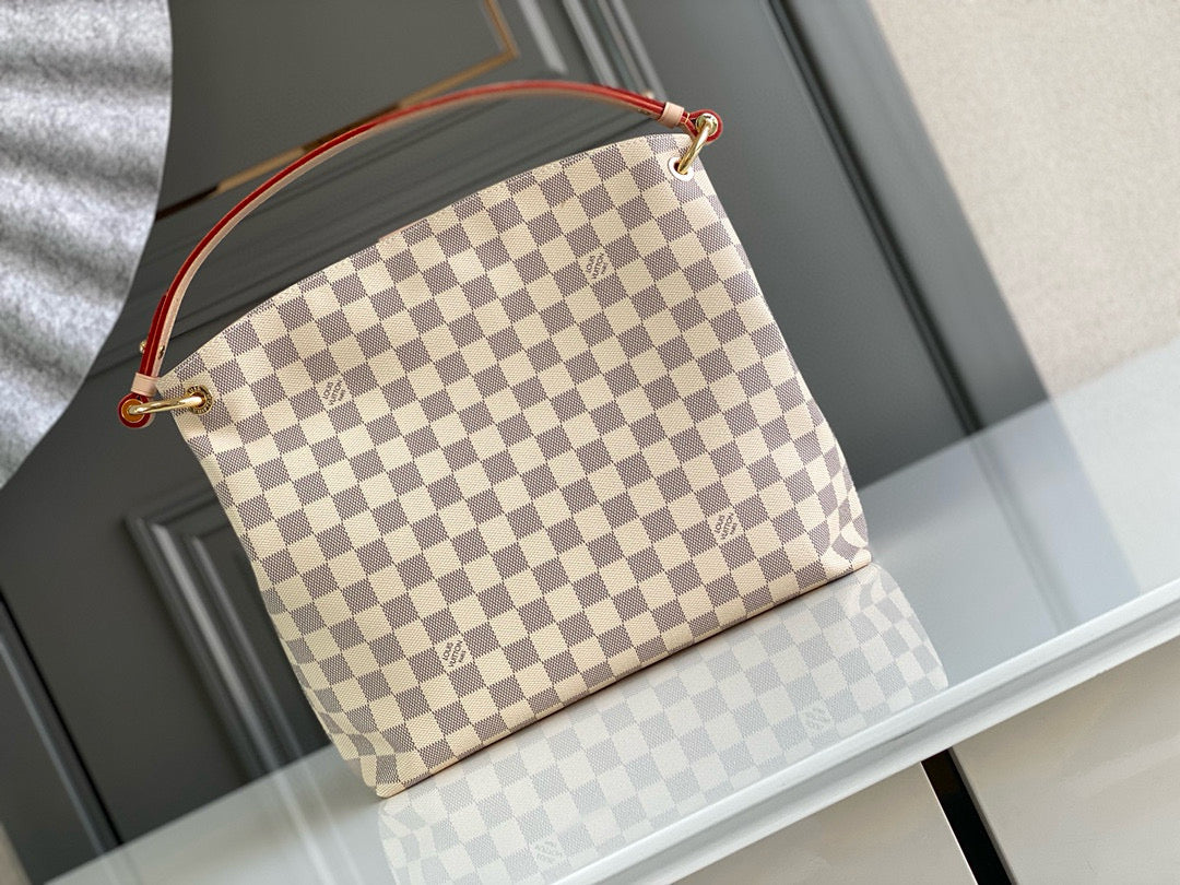 Louis Vuitton Graceful Pm