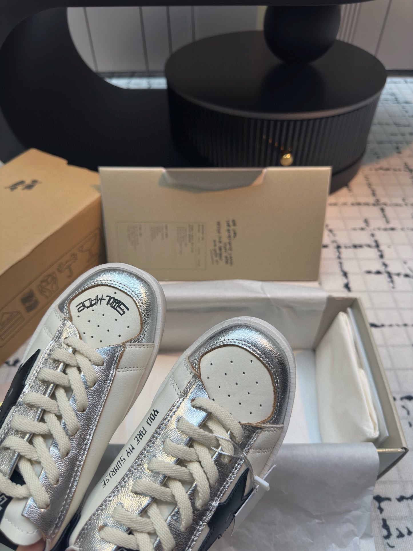 Golden Goose Sneaker