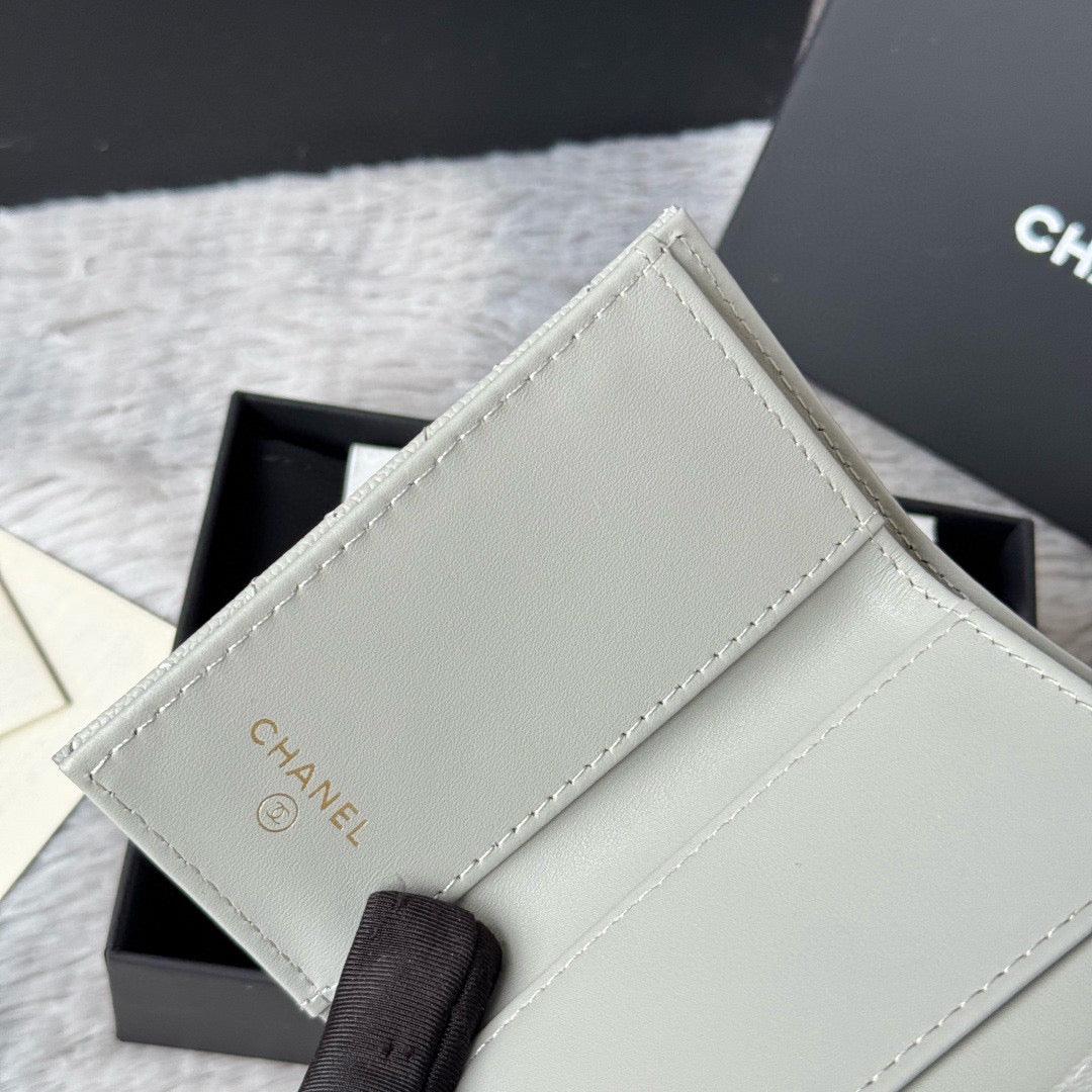 Classic Small Compact Wallet