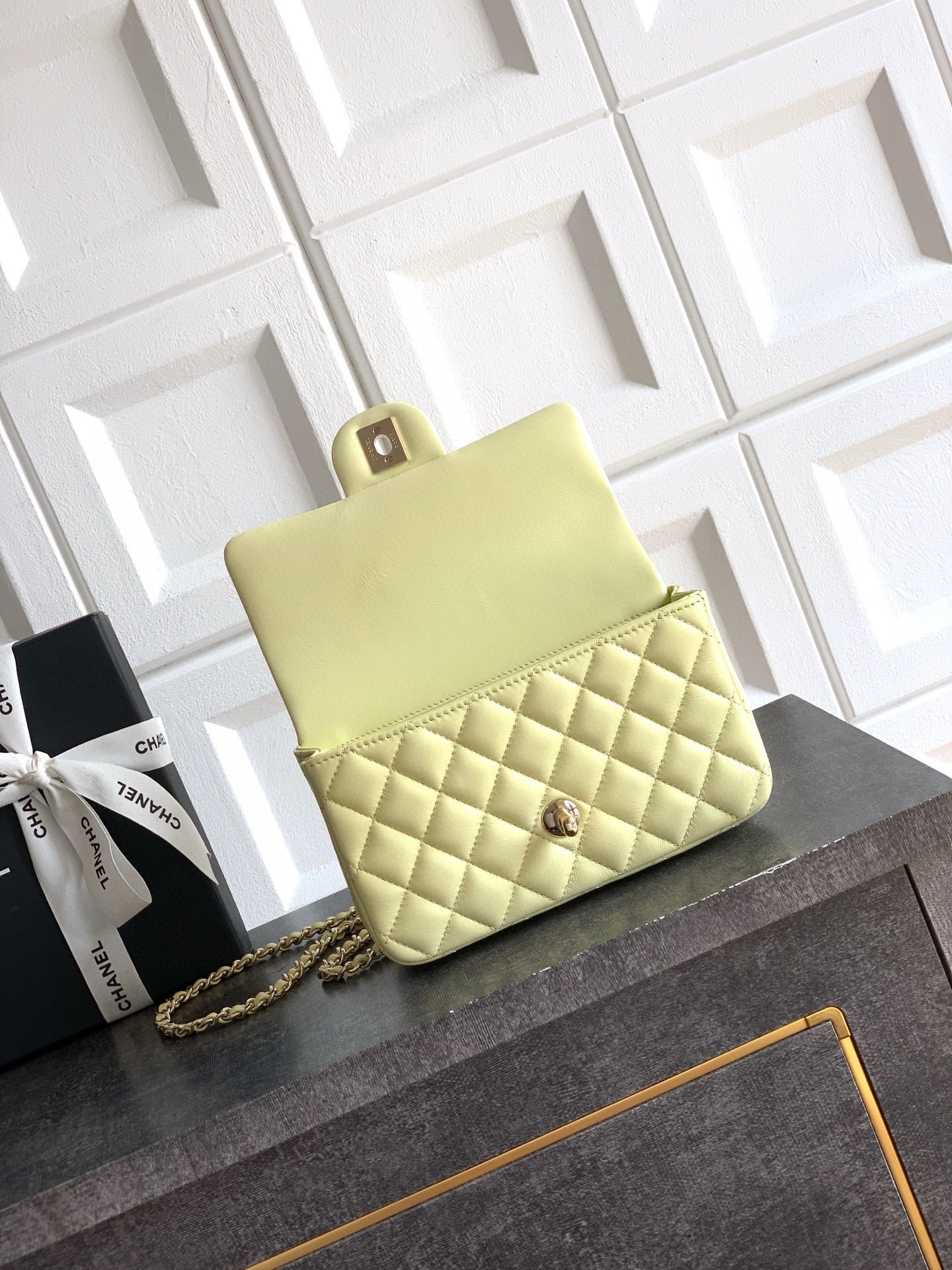 Mini Classic Handbag
